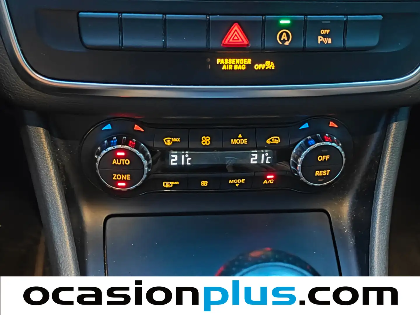 Foto Mercedes GLA Mercedes-Benz GLA 200 d Urban (136 CV)