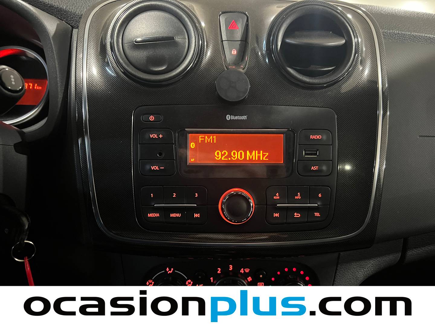 Equipamiento del Dacia Sandero Dacia Sandero Ambiance 1.0 (73 CV)