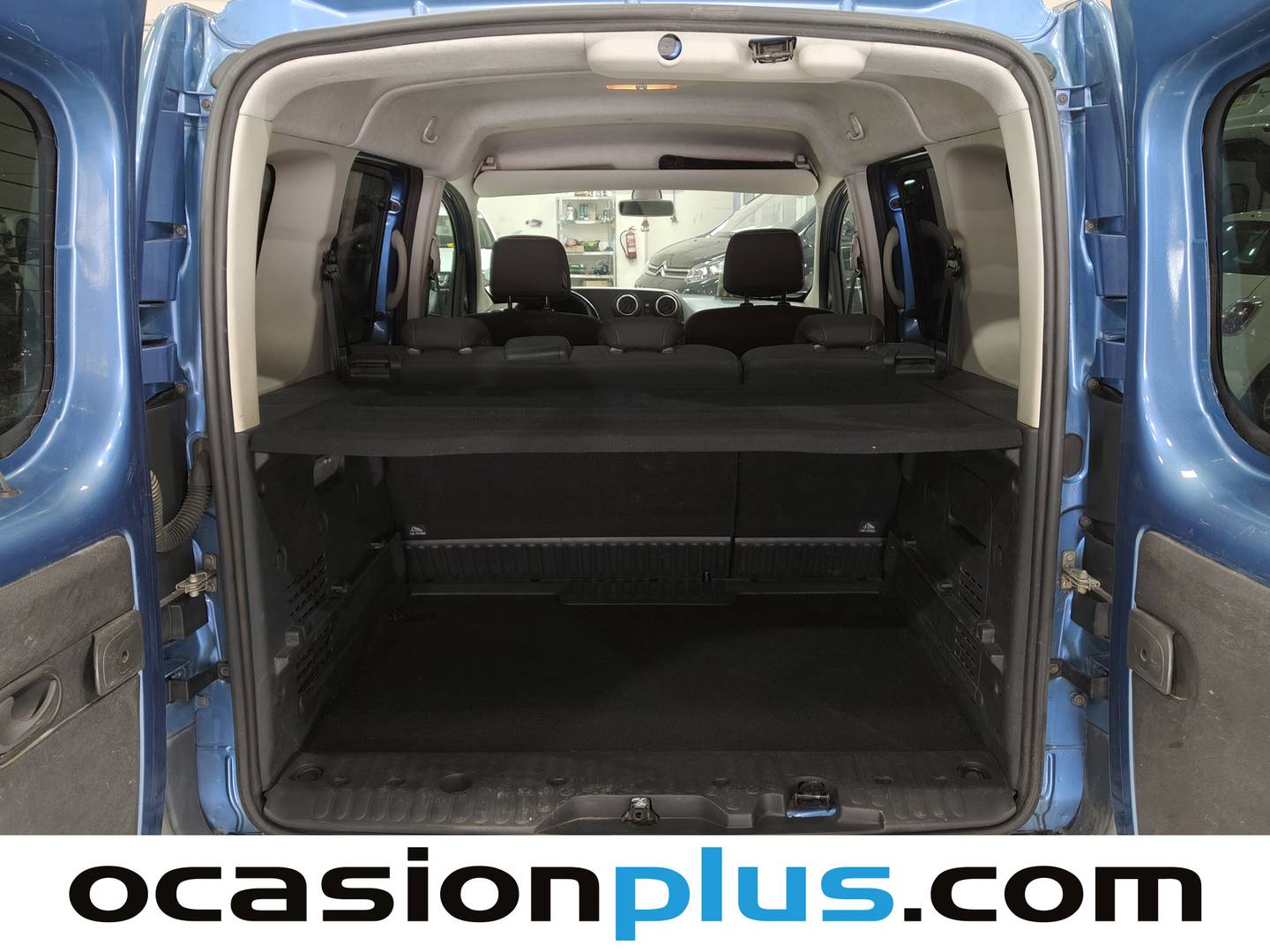 Fotos maletero Mercedes Citan Mercedes-Benz Citan 109 CDI Tourer Plus Largo (90 CV)
