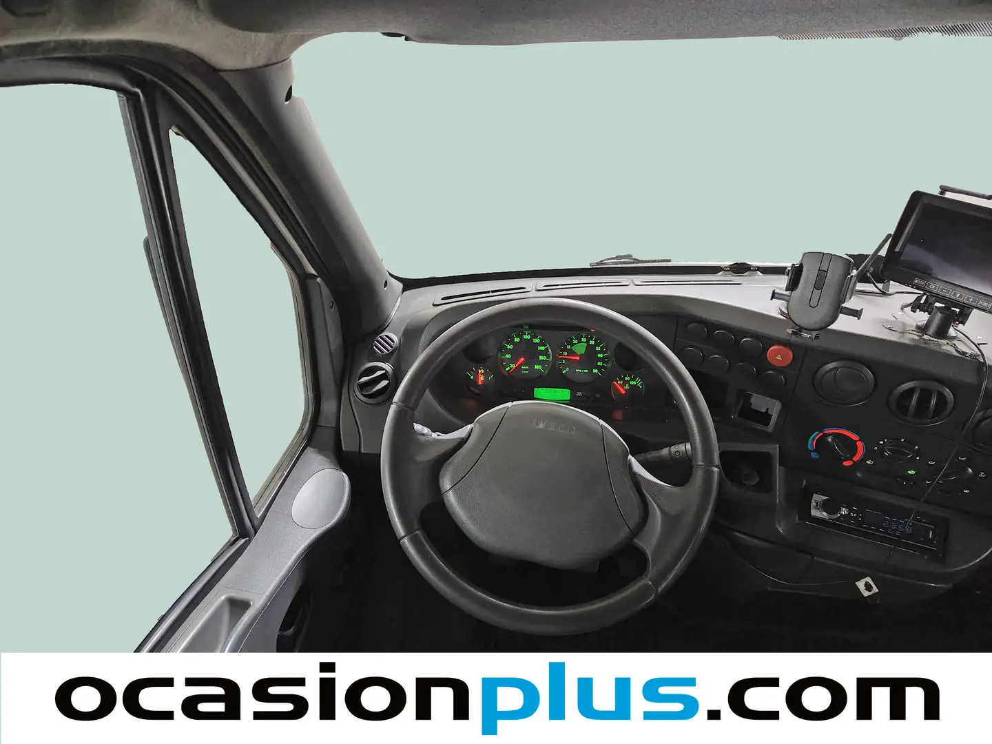 Foto Iveco Daily Iveco Daily Furgon 35 S 11 3300/2100 RS (105 CV)