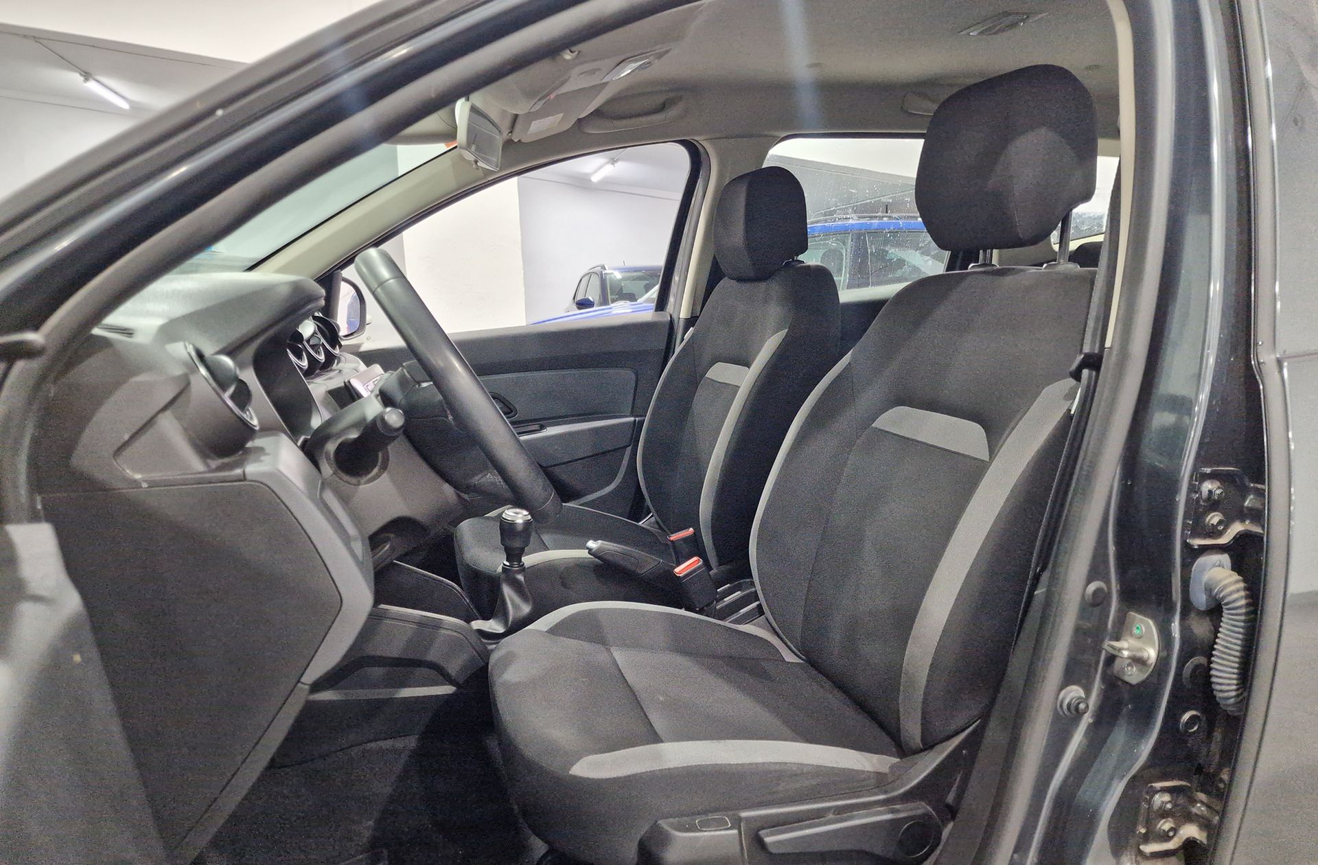 Dacia Duster 1.6 Access 4x2 - foto 10