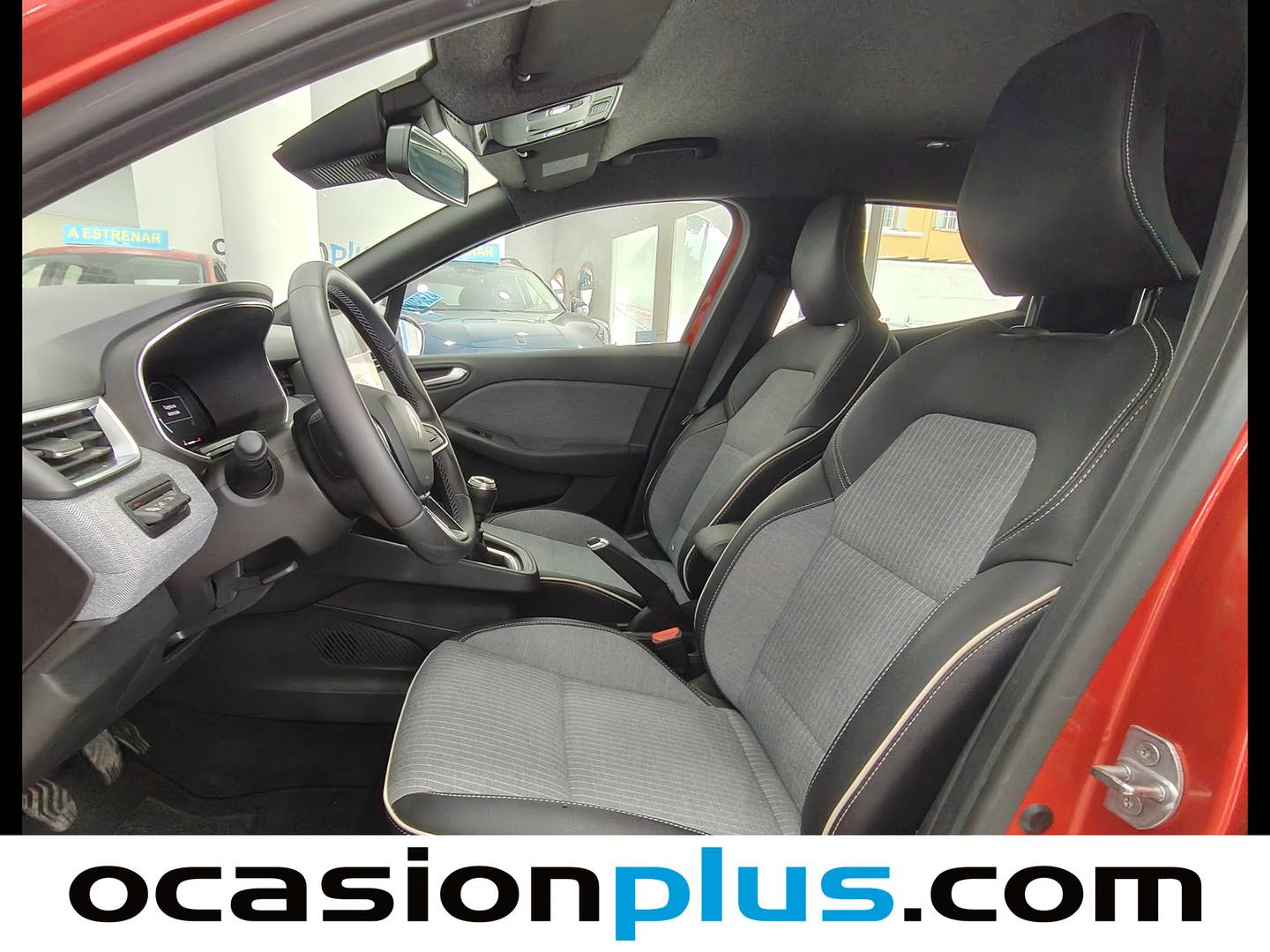 Foto asientos delanteros Renault Clio Renault Clio Techno TCe (90 CV)