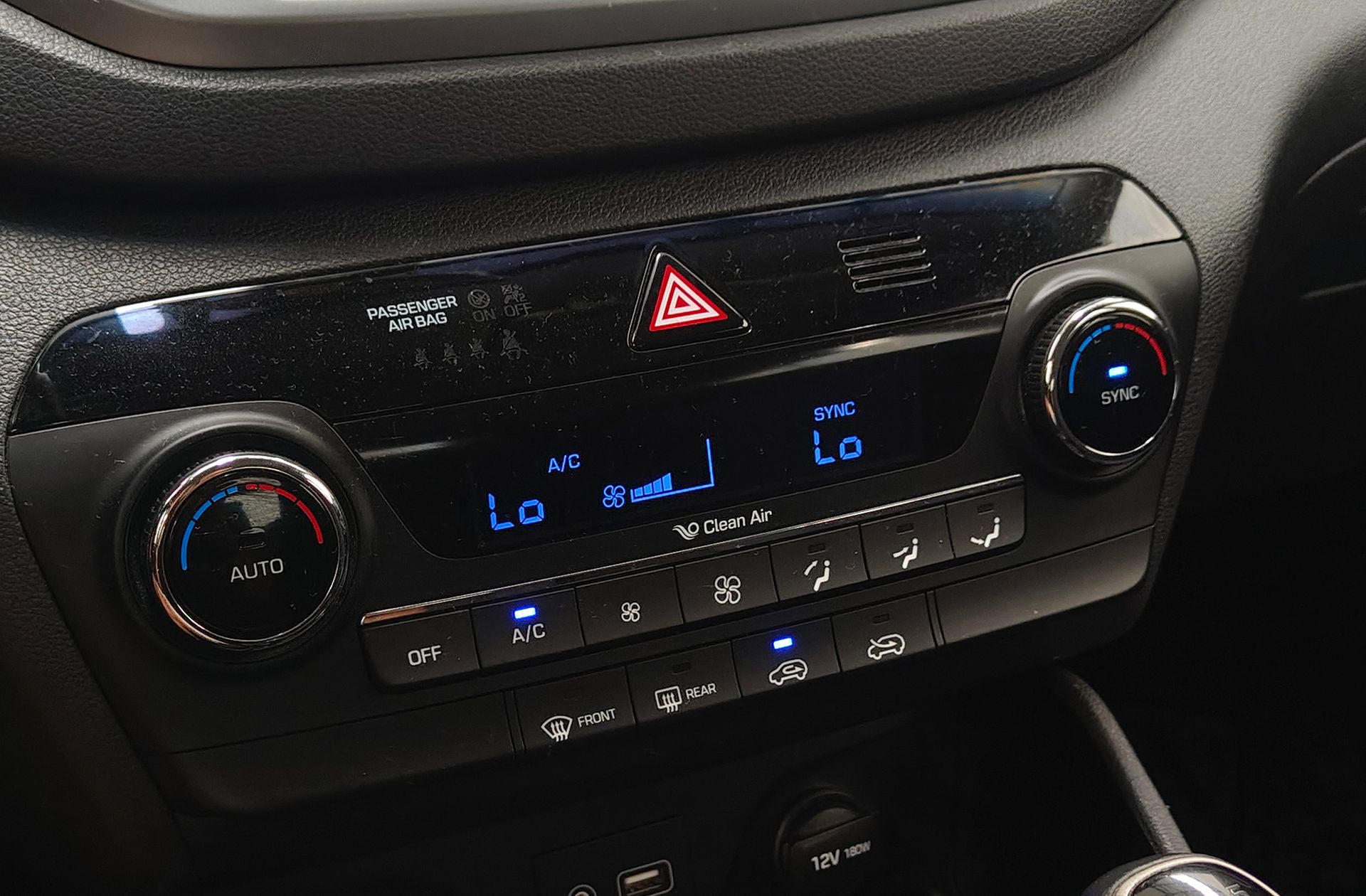 Hyundai Tucson 1.6 GDI BlueDrive 25 Aniversario 4x2 - foto 26