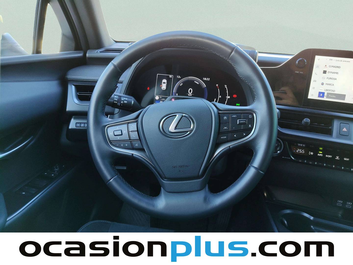 Foto Lexus UX Lexus UX 300h (199 CV)