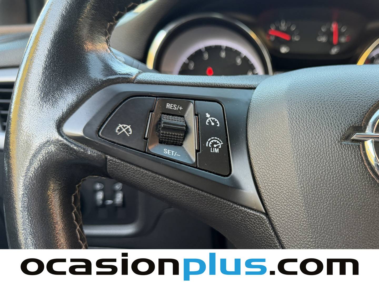 Foto Opel Astra Opel Astra 1.2 Turbo SHL Edition (110 CV)