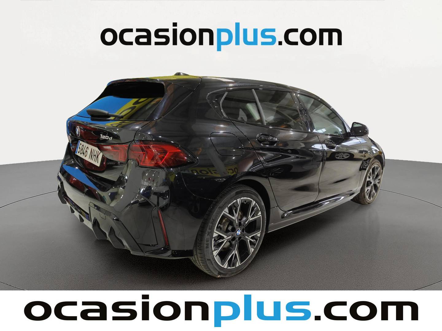 Foto trasera BMW Serie 1 BMW Serie 1 120d (163 CV) derecha