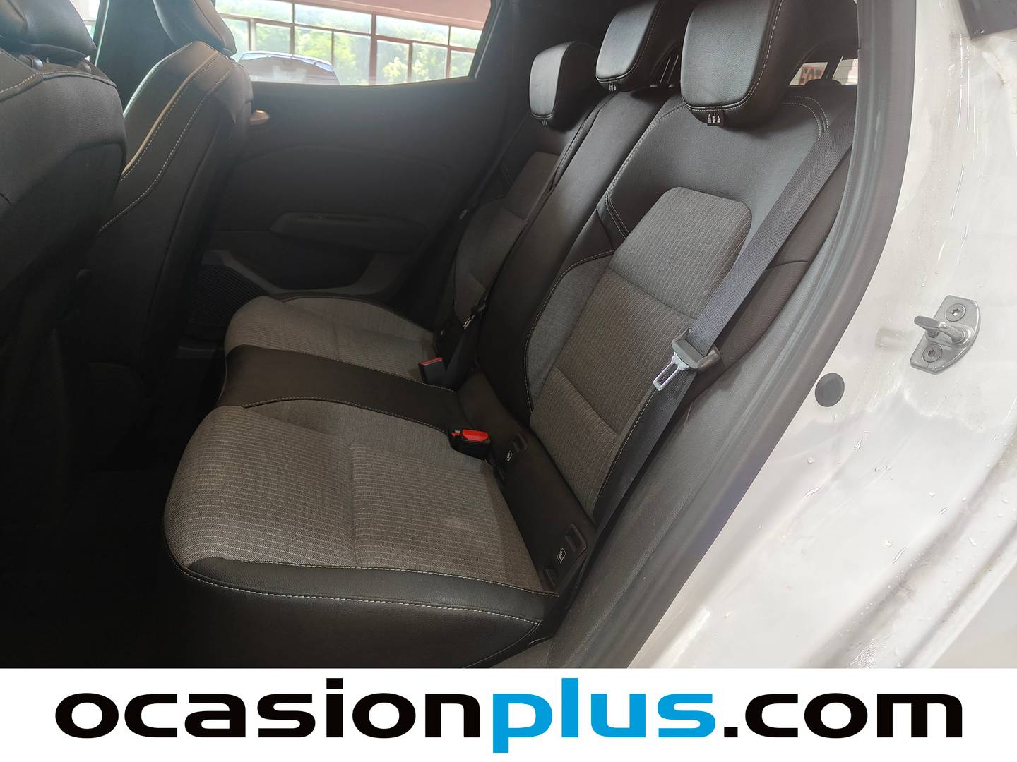 Foto asientos traseros Renault Clio Renault Clio Techno TCe (90 CV)