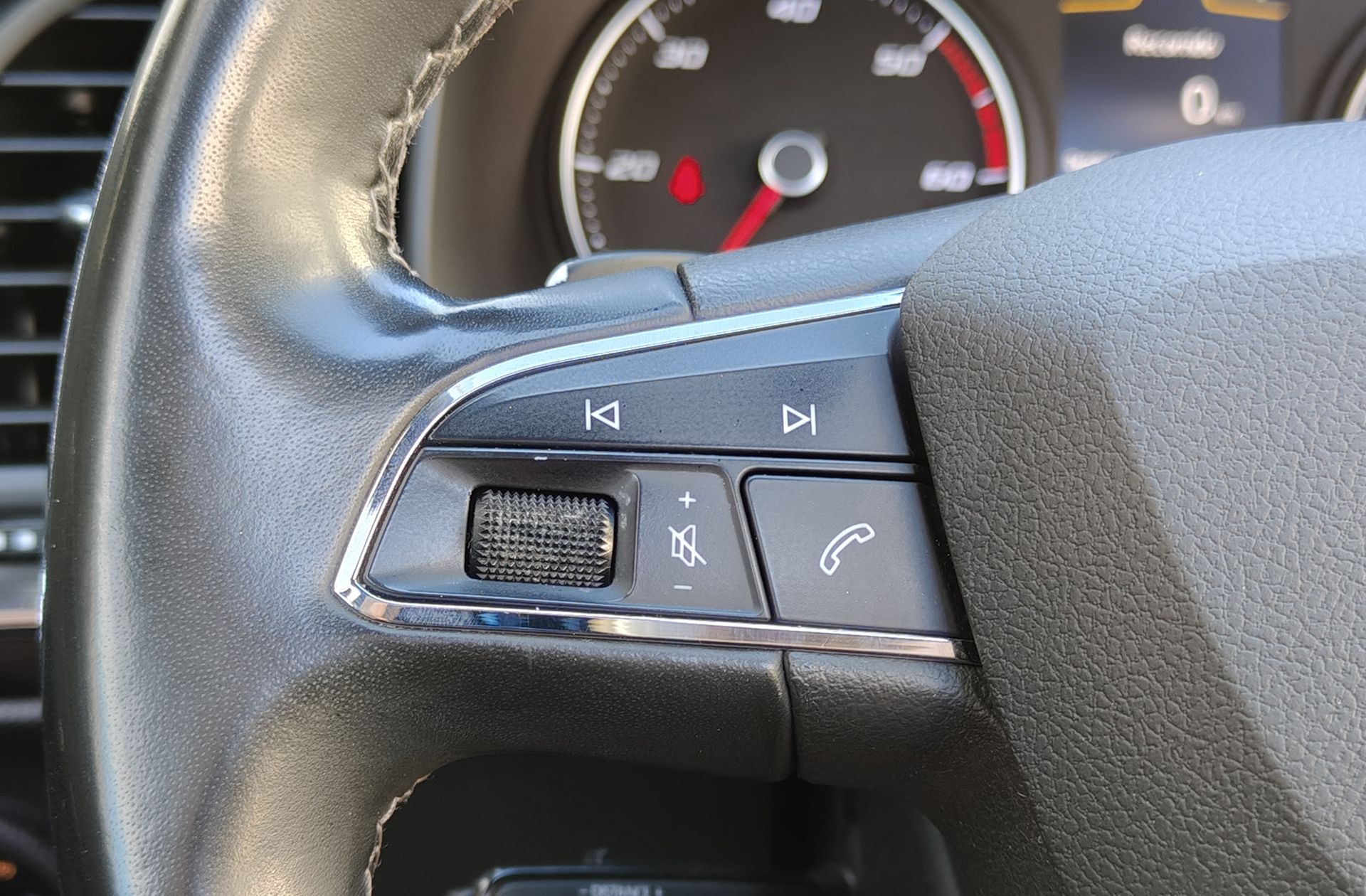 SEAT Ateca 2.0 TDI Xcellence 4Drive DSG - foto 47