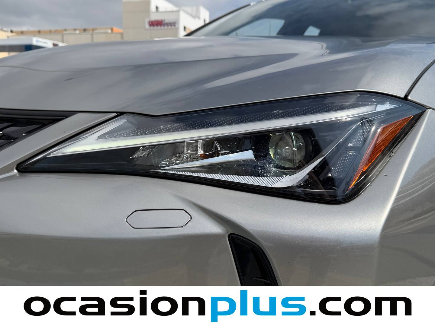 Extras del Lexus UX Lexus UX 250h Business Navigation 2WD (184 CV)