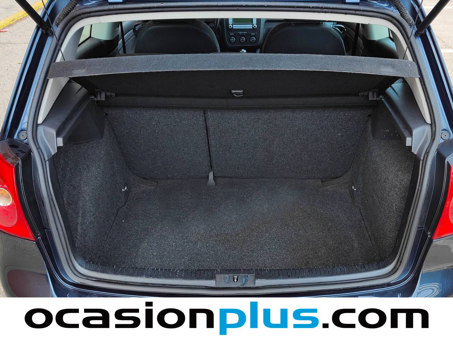 Fotos maletero Volkswagen Golf Volkswagen Golf iGolf 1.9 TDI BlueMotion (105 CV)