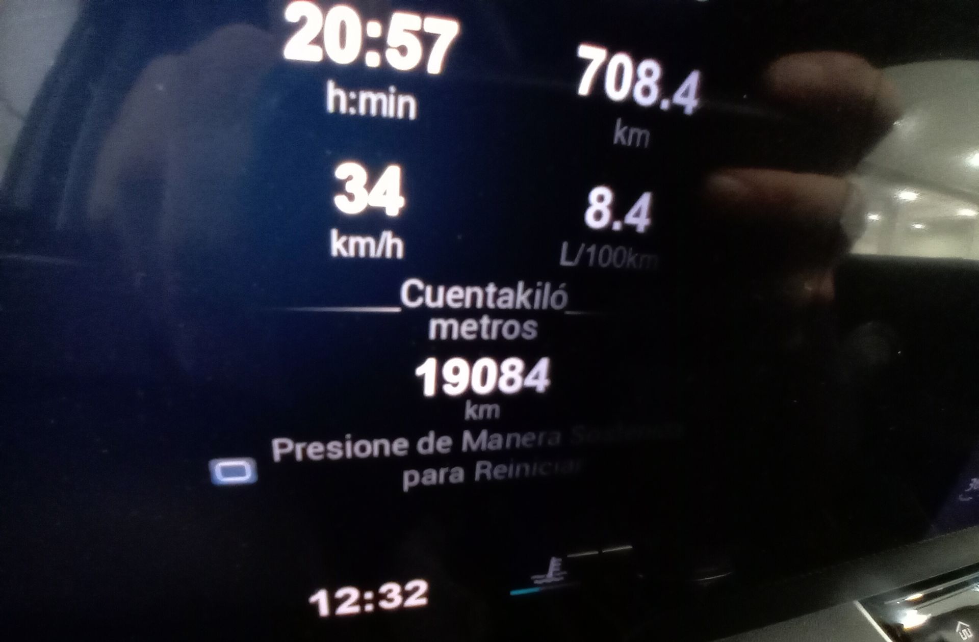 MG HS 1.5T Luxury DCT - foto 10