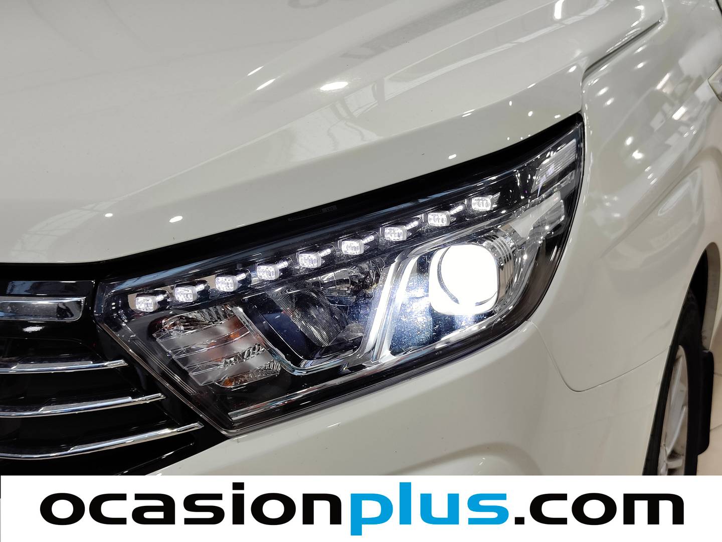 SsangYong Rodius SsangYong Rodius D22T Premium (178 CV) 7 Plazas al mejor precio