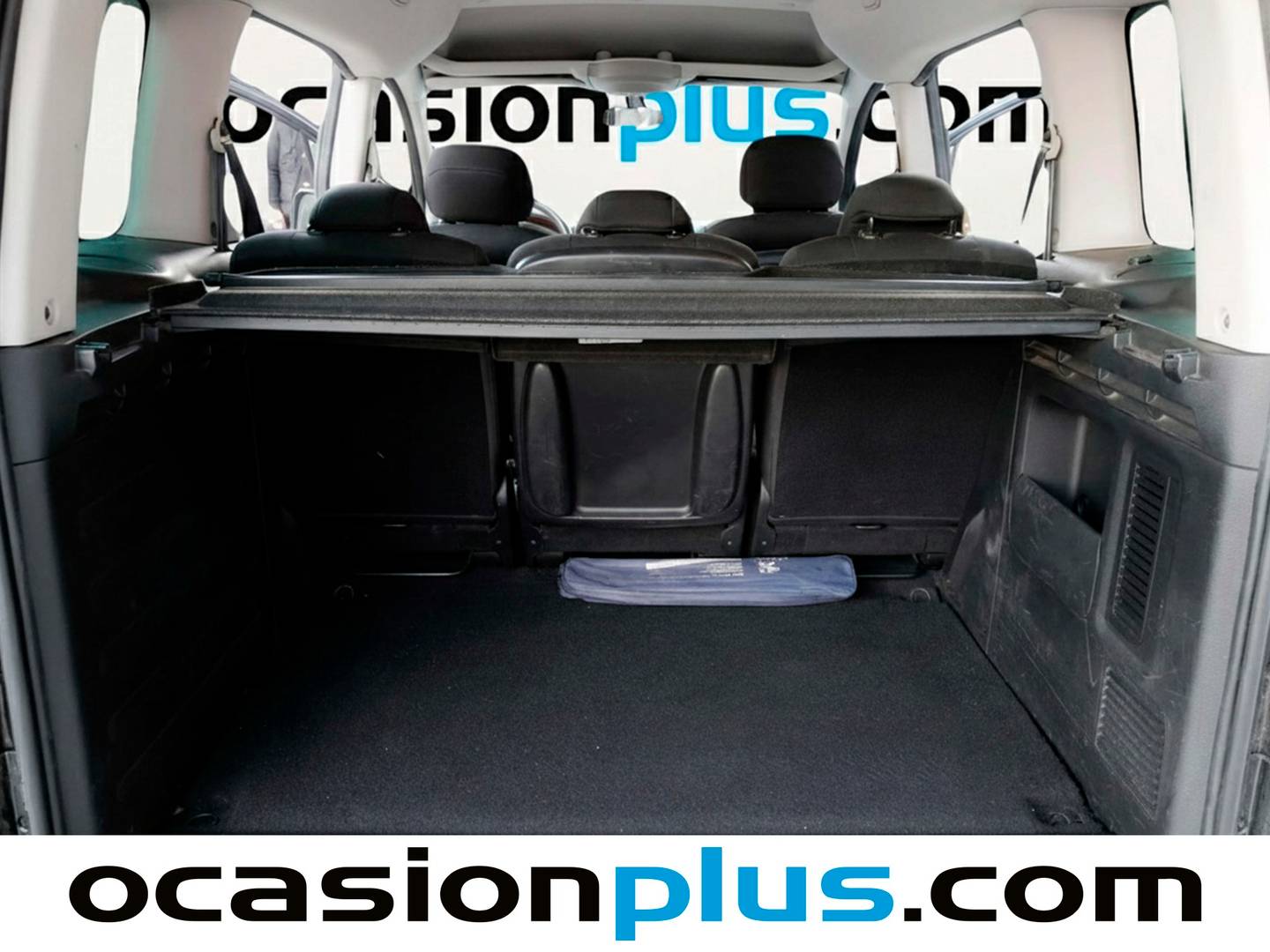 Foto Peugeot Partner Peugeot Partner Tepee Tepee Combi BlueHDI 100 Style (100 CV)