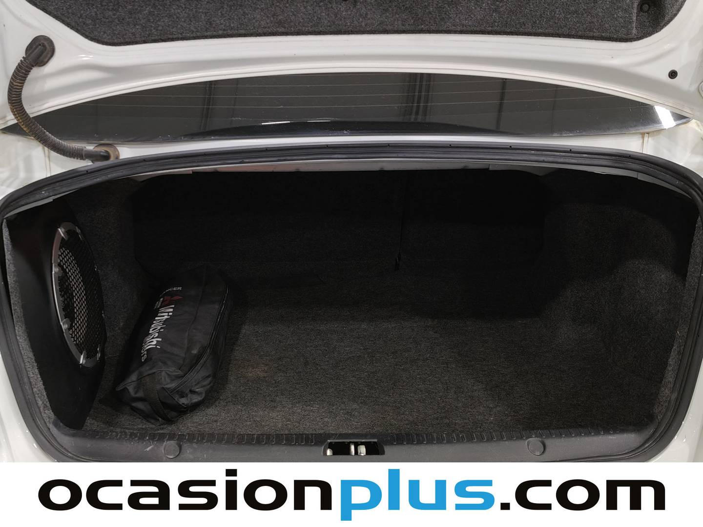 Fotos maletero Mitsubishi Lancer Mitsubishi Lancer 1.8 MIVEC Instyle CVT (143 CV)