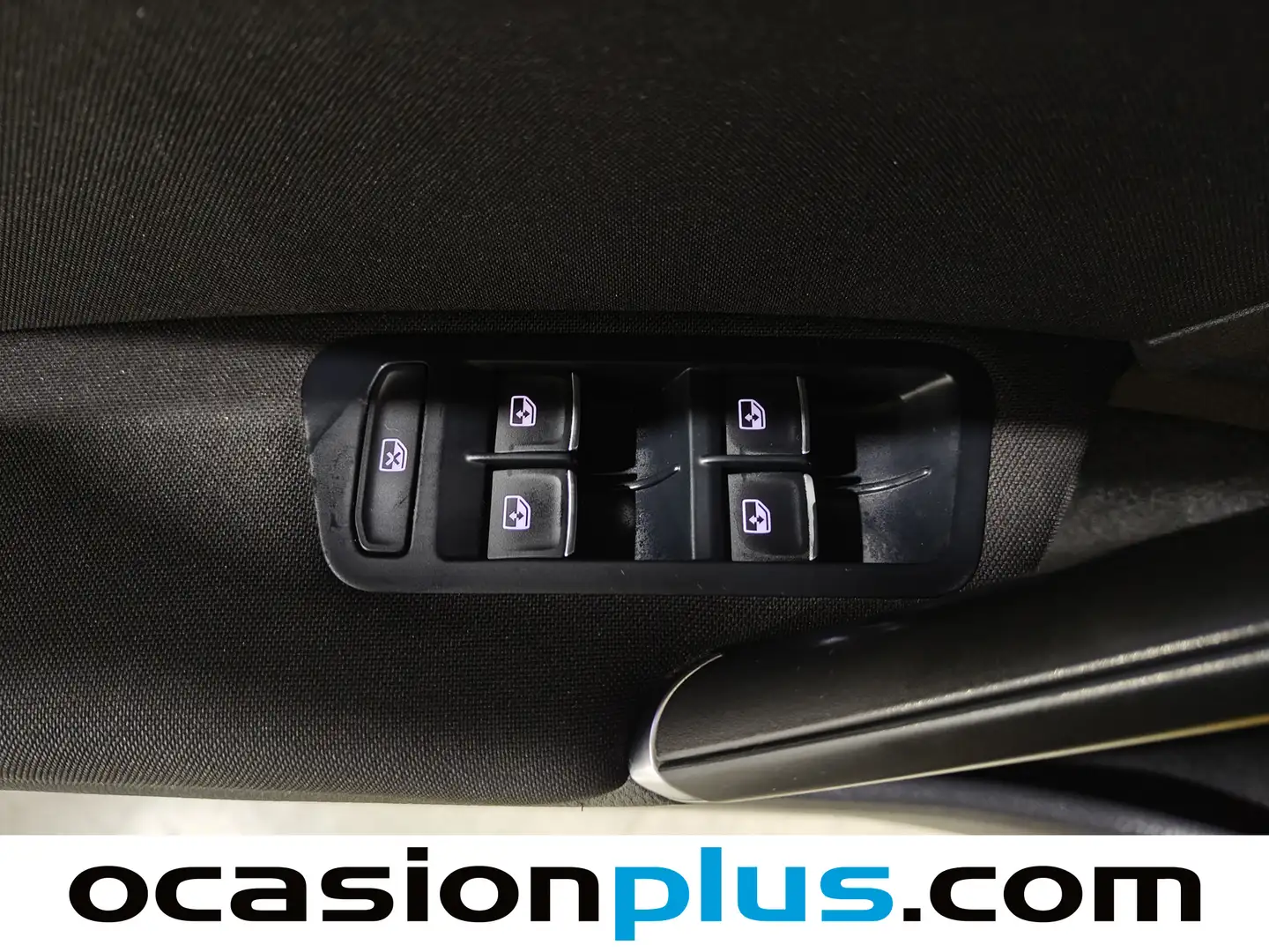 Foto Volkswagen Golf Volkswagen Golf Sport 1.5 TSI Evo (150 CV) Pack R-Line