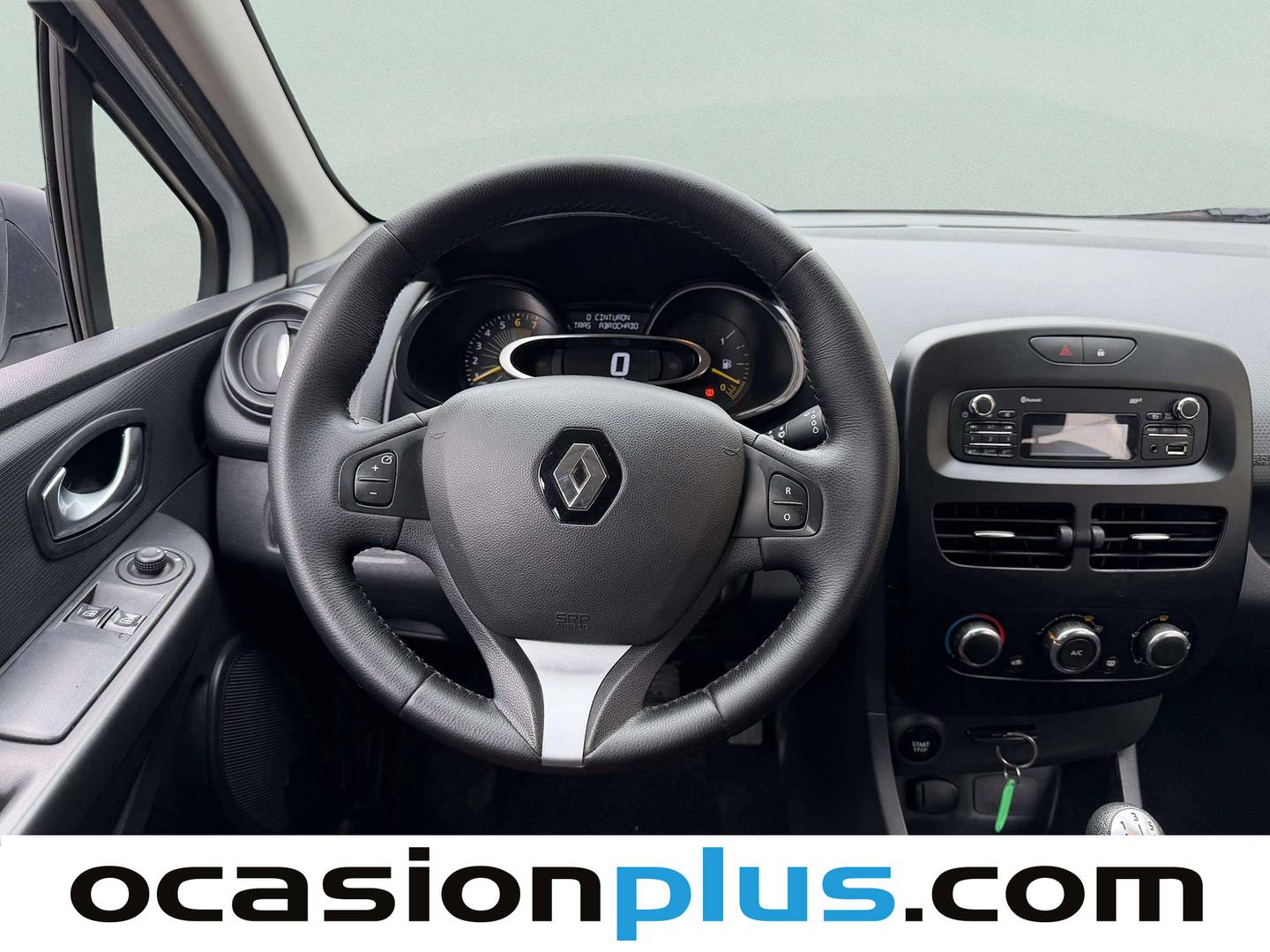 Foto Renault Clio Renault Clio 1.2 16v Authentique (75 CV)