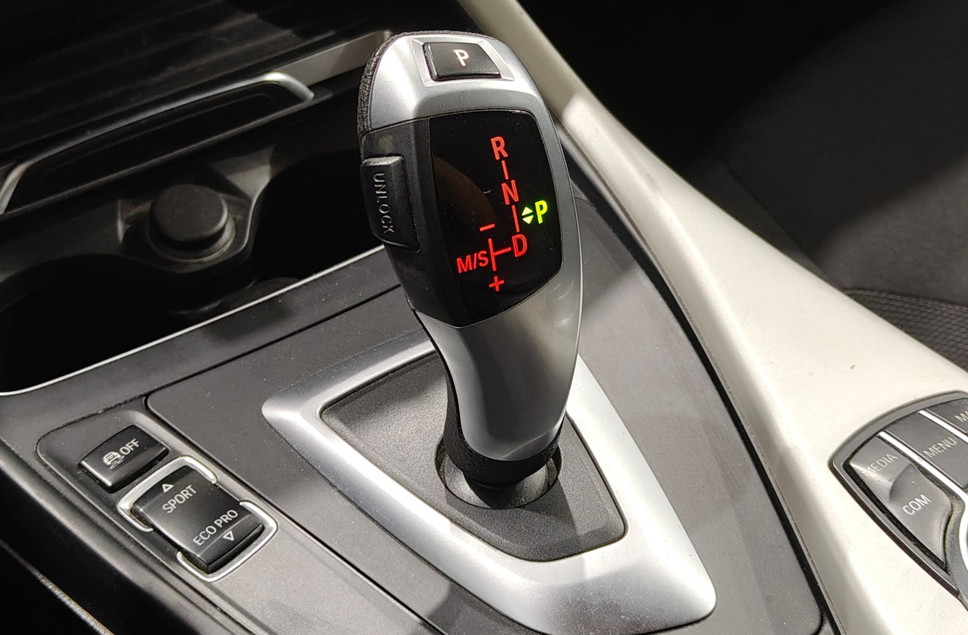 BMW Serie 1 118i - foto 6
