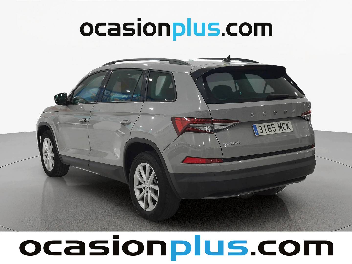 Foto trasera Skoda Kodiaq Skoda Kodiaq 1.5 TSI Ambition 4x2 DSG (150 CV) 7 plazas izquierda