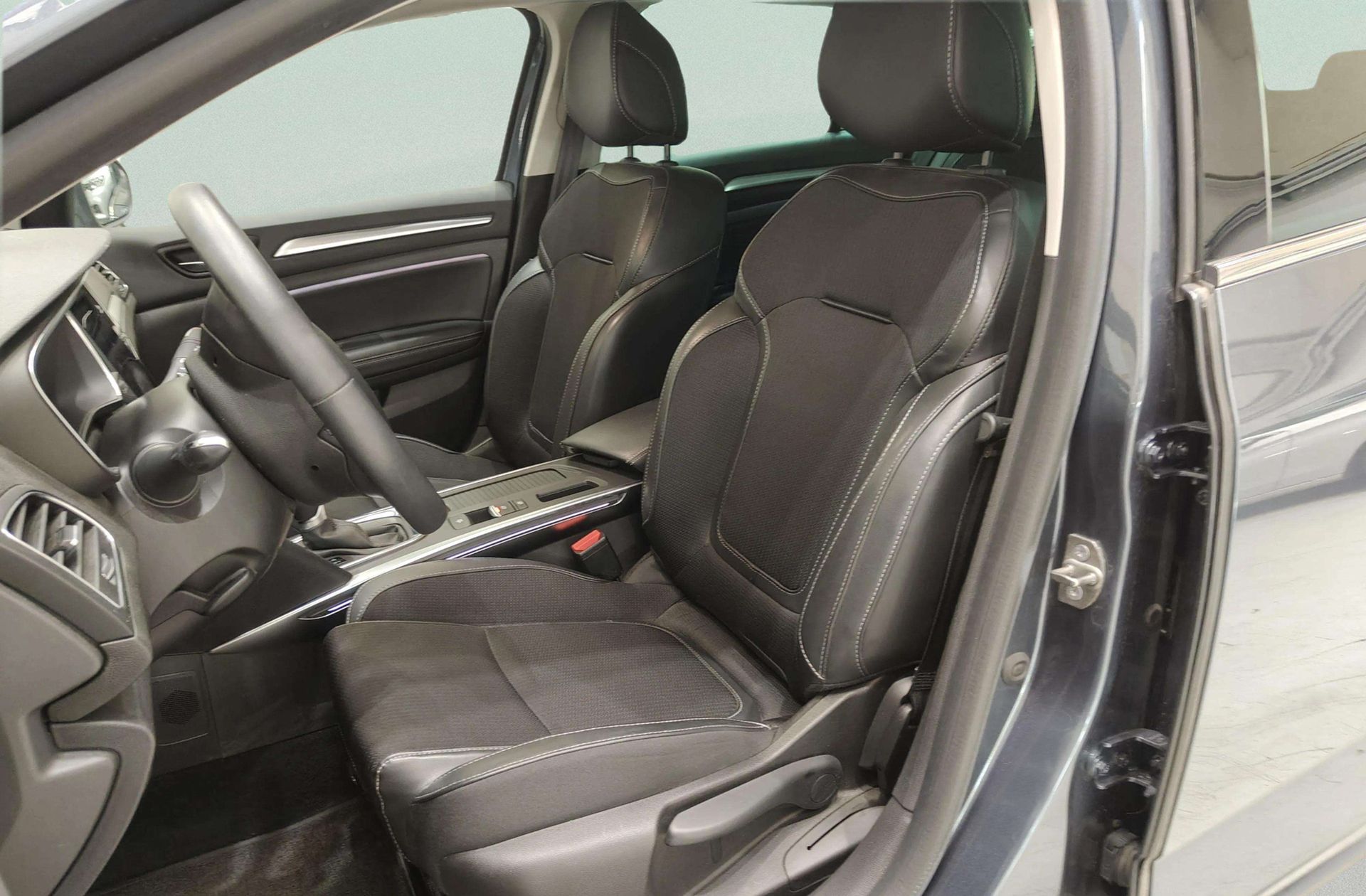 Renault Mégane Sport Tourer Techno TCe EDC GPF - foto 13