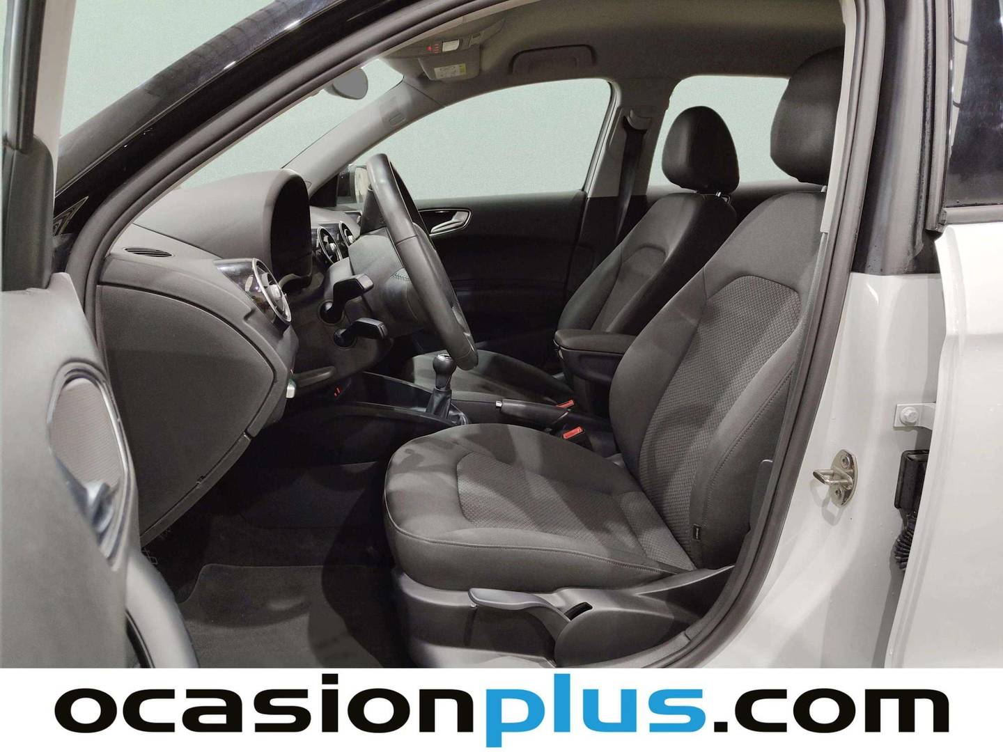 Foto asientos delanteros Audi A1 Audi A1 Sportback Adrenalin 1.0 TFSI (95 CV) Paquete S-Line