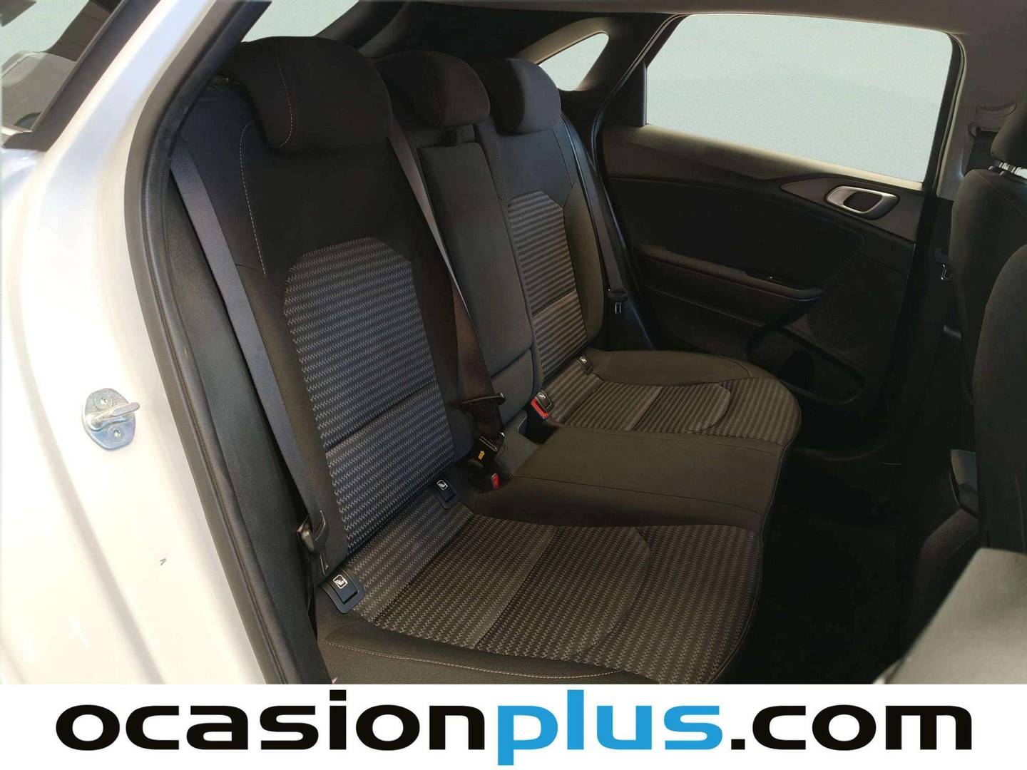 KIA Ceed KIA Ceed 1.6 MHEV iMT Drive (136 CV) al mejor precio