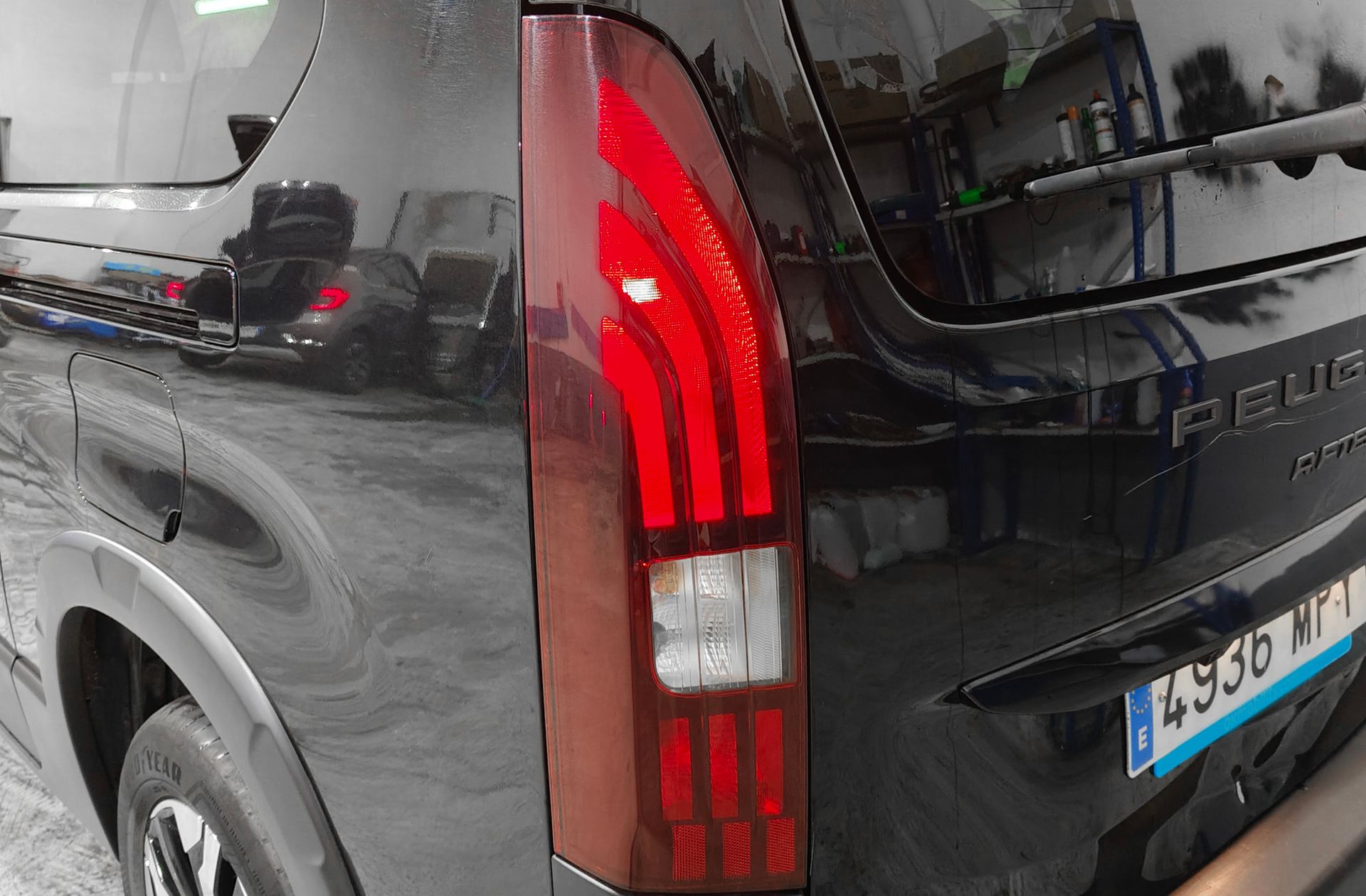 Peugeot Rifter BlueHDi 130 GT Long EAT8 7 plazas - foto 18