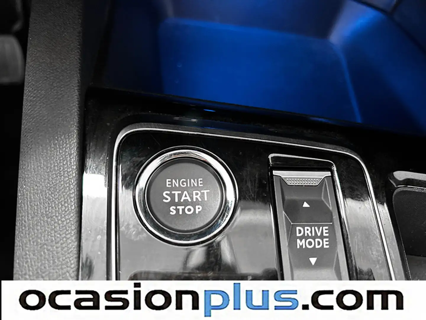 Foto Peugeot 3008 Peugeot 3008 PureTech 130 S&S Allure Pack EAT8  (130 CV)