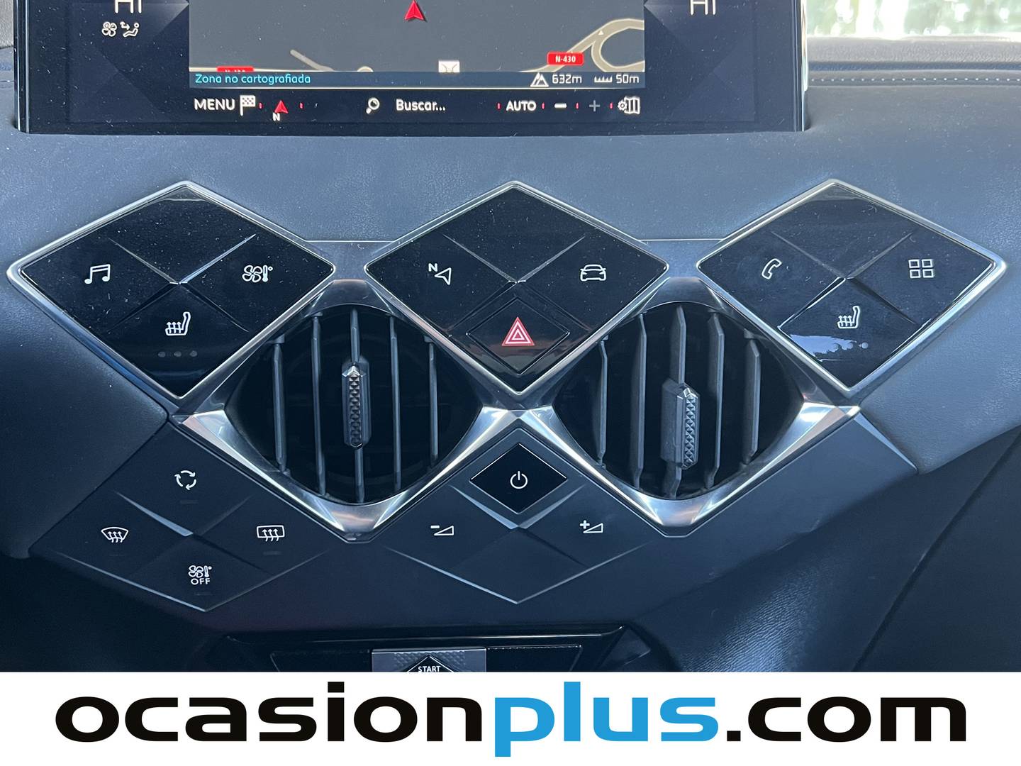 Foto DS DS 3 Crossback DS DS3 Crossback PureTech 130 Grand Chic EAT8  (130 CV)