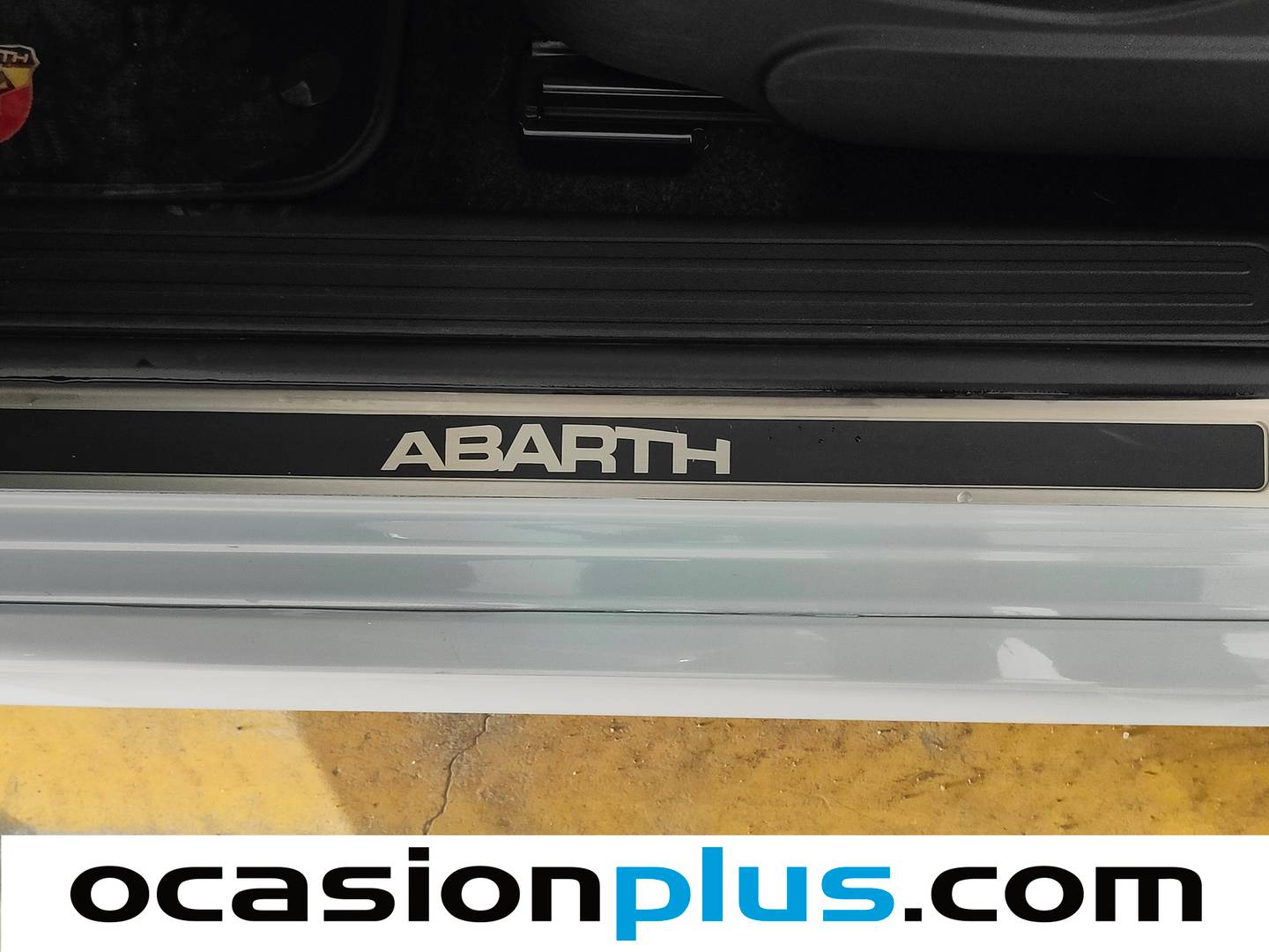 Foto Abarth 500 Abarth 500 1.4 16v T-Jet 595  (145 CV)