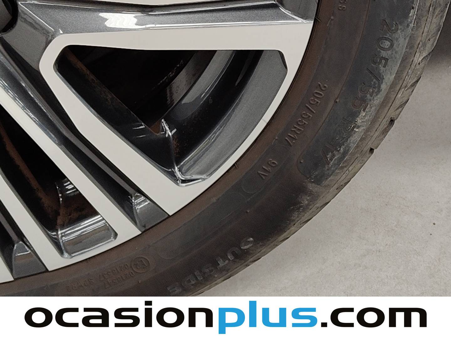 Foto Seat Arona SEAT Arona 1.0 TSI S&S FR XL (115 CV)