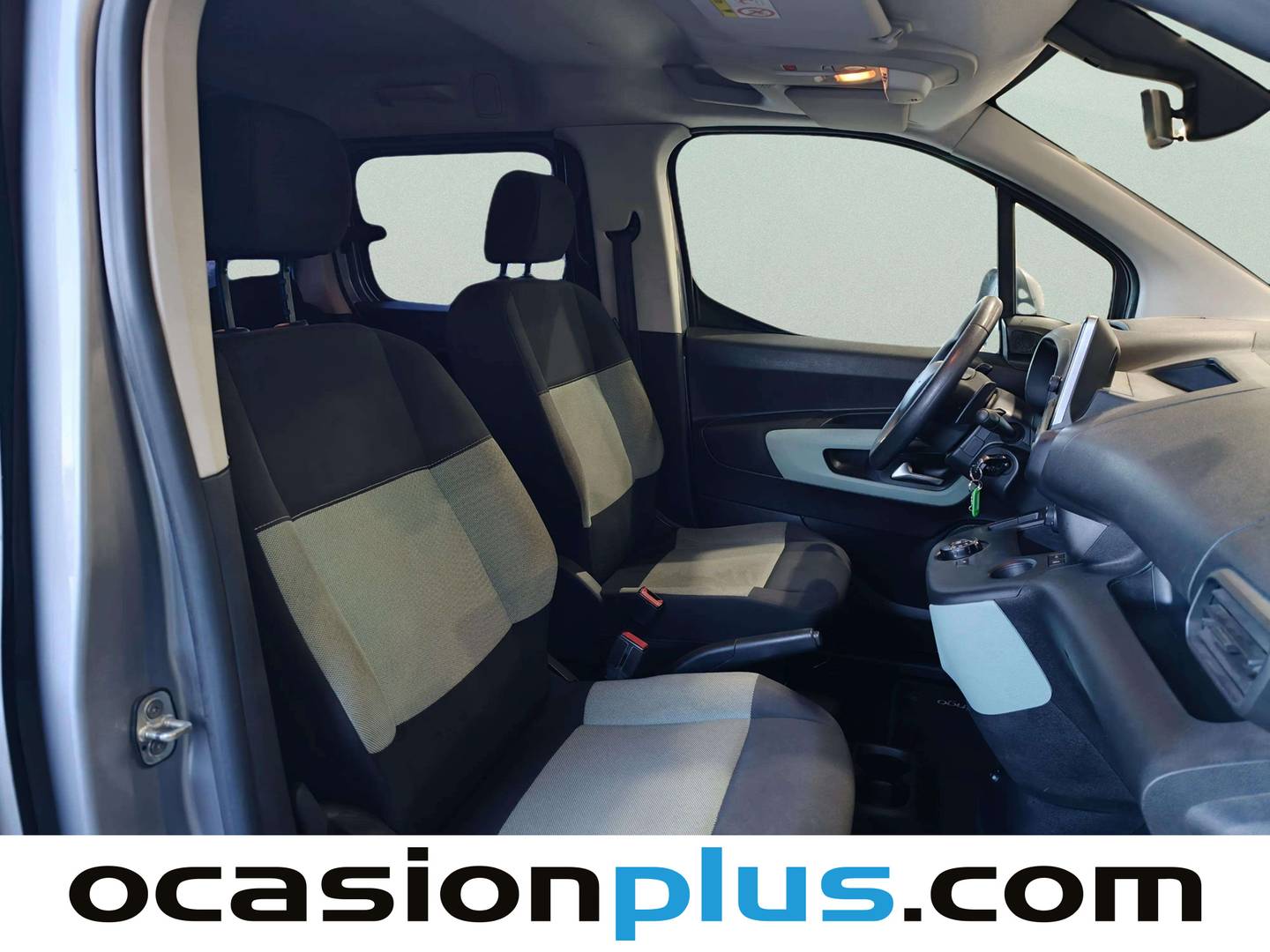 Citroën Berlingo Citroen Berlingo BlueHDi 130 S&S Talla XL Feel EAT8 (130 CV) 7 Plazas automático