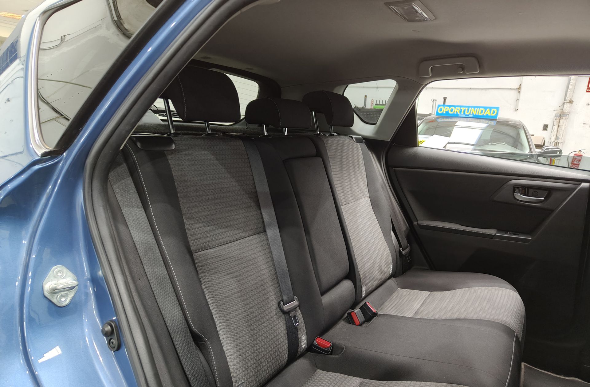 Toyota Auris 140H Hybrid Feel! - foto 14