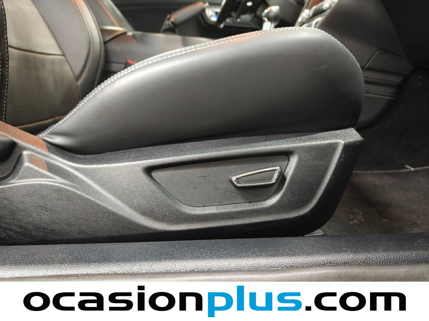 Ford Mustang Ford Mustang 5.0 Ti-VCT V8 Mustang GT Fastback AT (450 CV) seminuevo