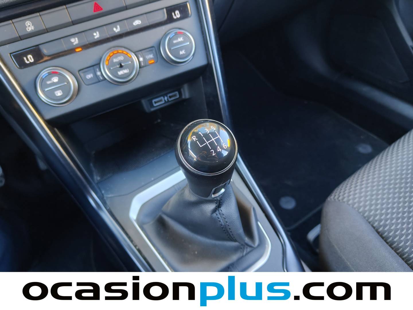 Foto Volkswagen T-Roc Volkswagen T-Roc Edition 1.6 TDI  (115 CV)