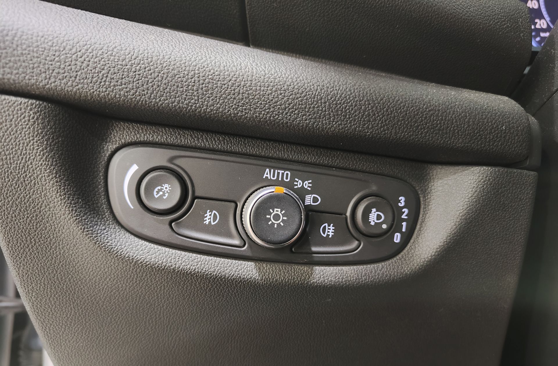 Opel Insignia GS 1.5 Turbo XFT Innovation - foto 13