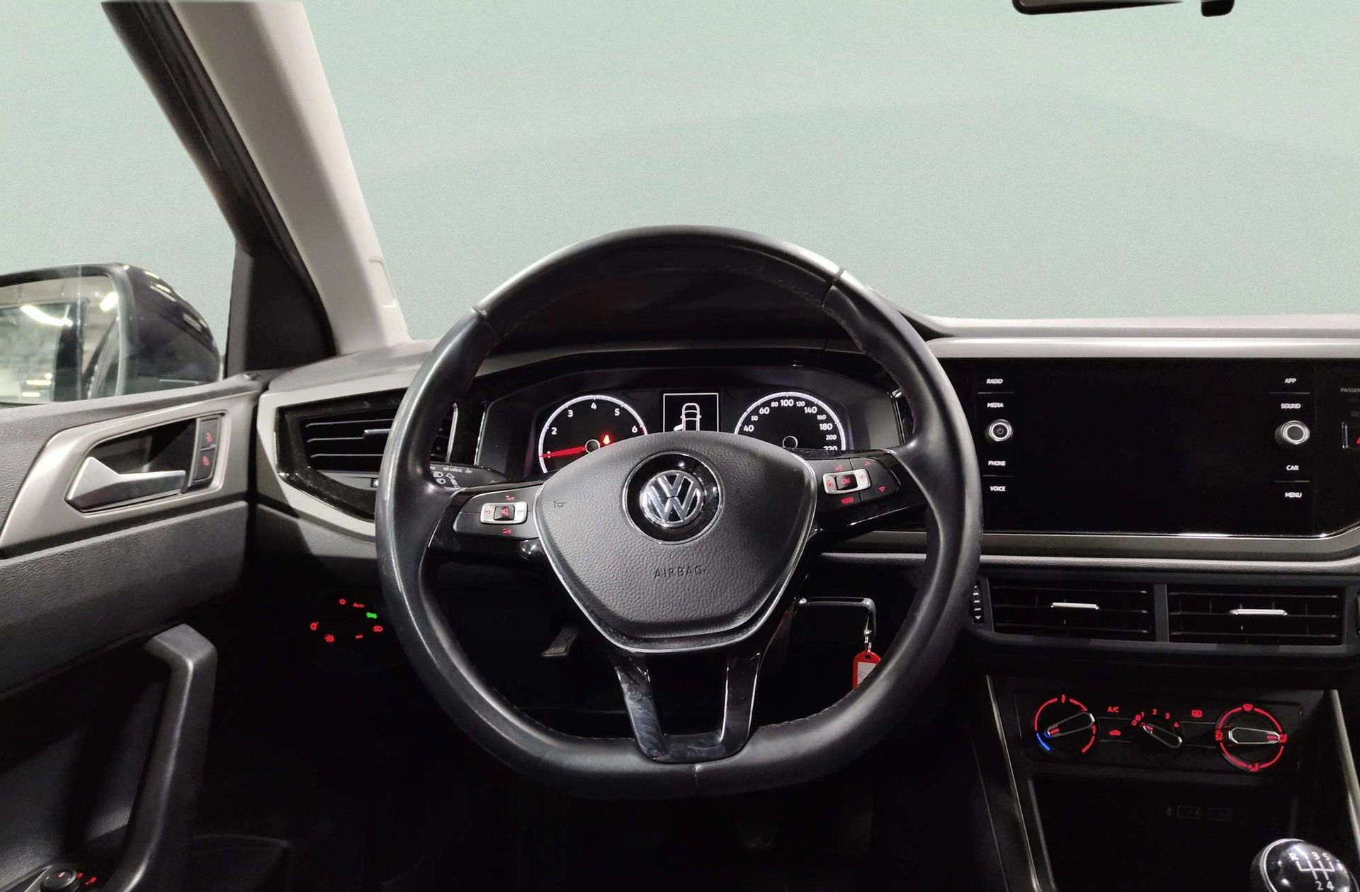 Volkswagen Polo Advance 1.0 TSI - foto 22