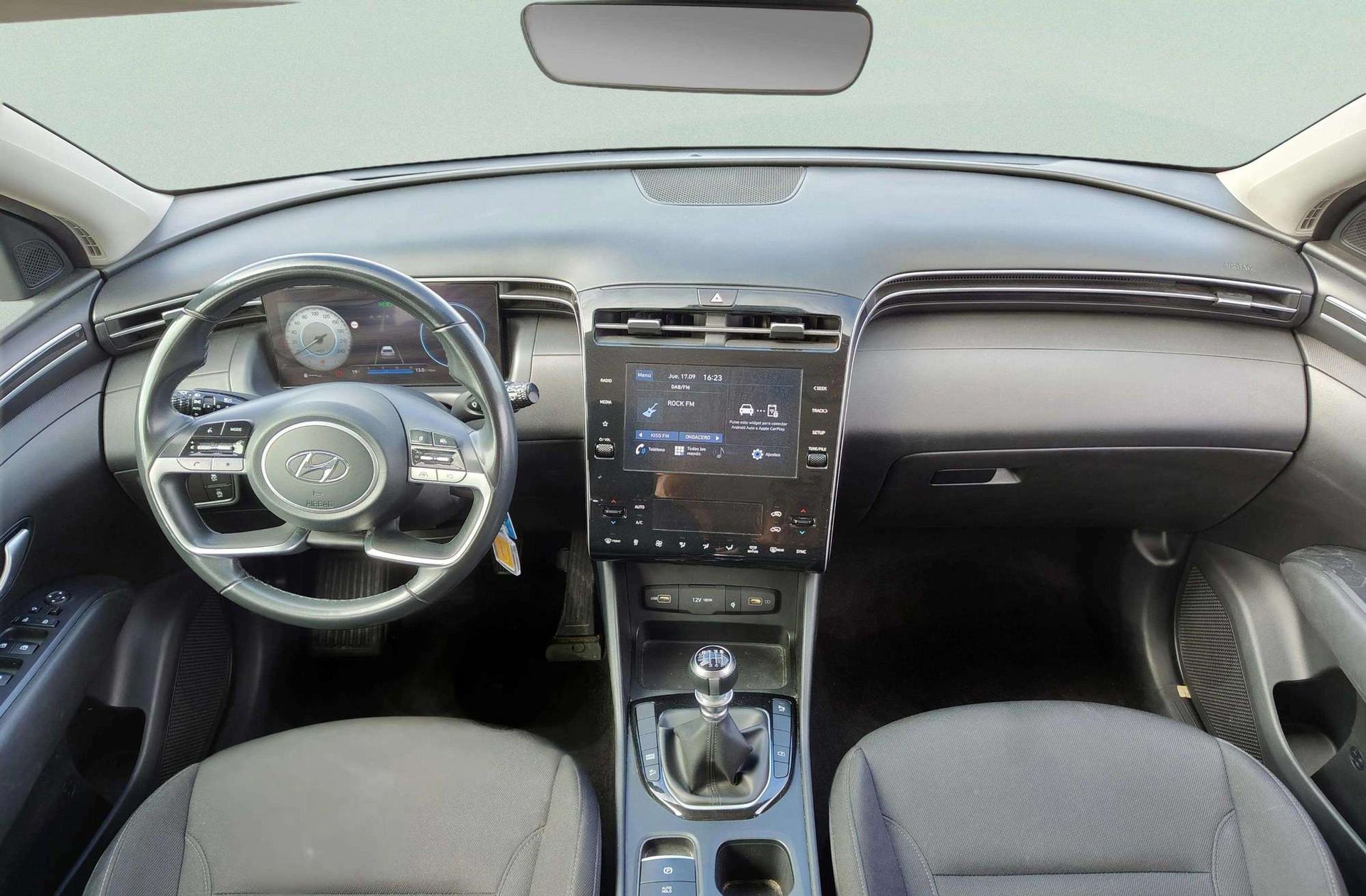Hyundai Tucson 1.6 CRDi Maxx - foto 6