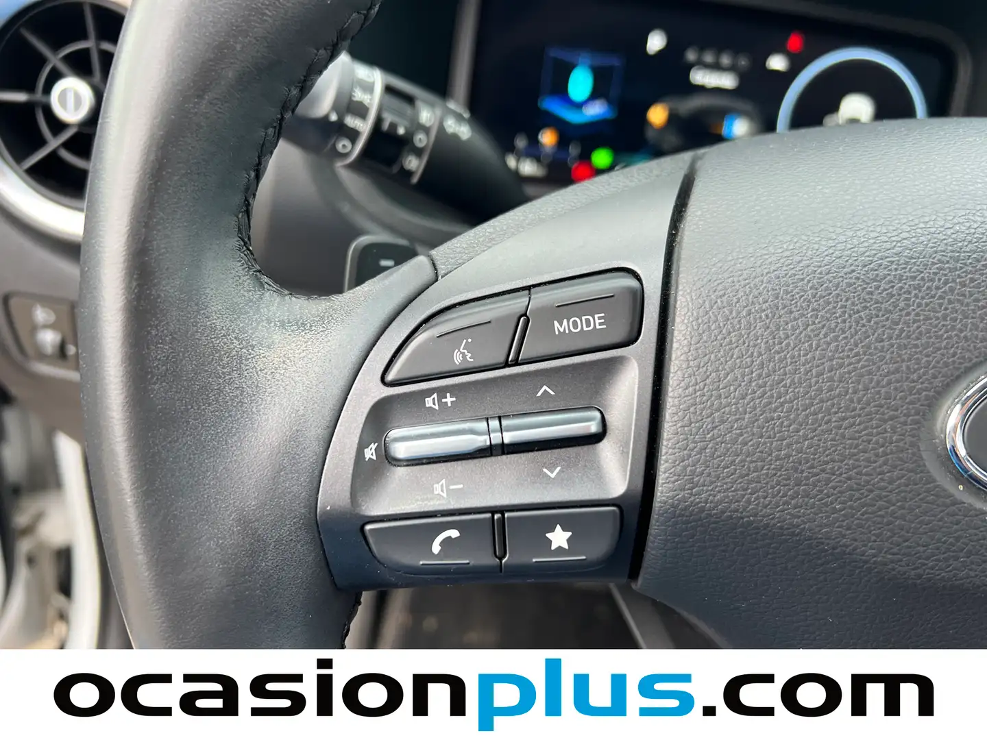 Foto Hyundai Kona Hyundai Kona 1.6 GDI HEV Maxx DCT (141 CV)