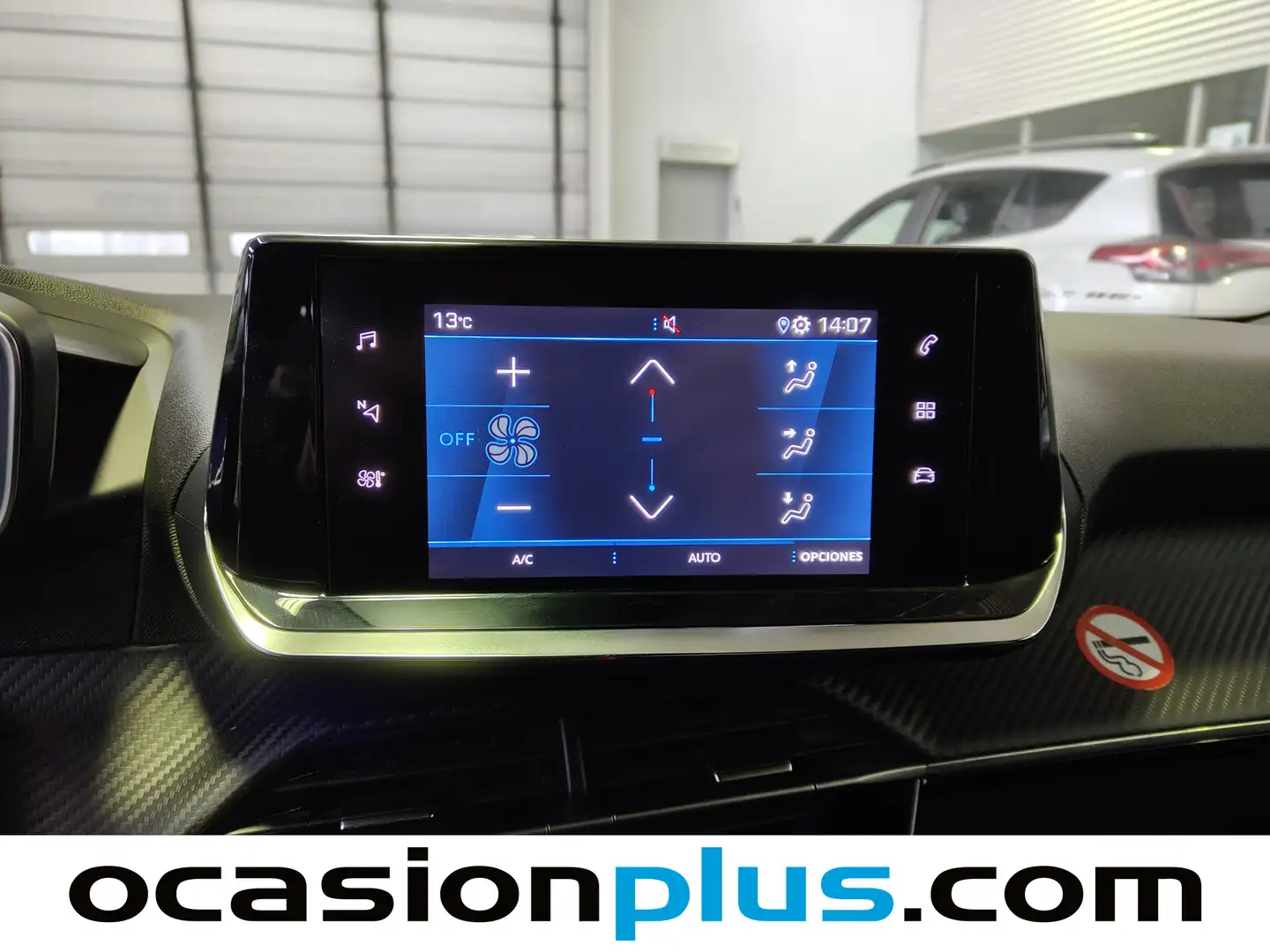 Foto Peugeot 2008 Peugeot 2008 PureTech 130 S&S Allure Pack (130 CV)