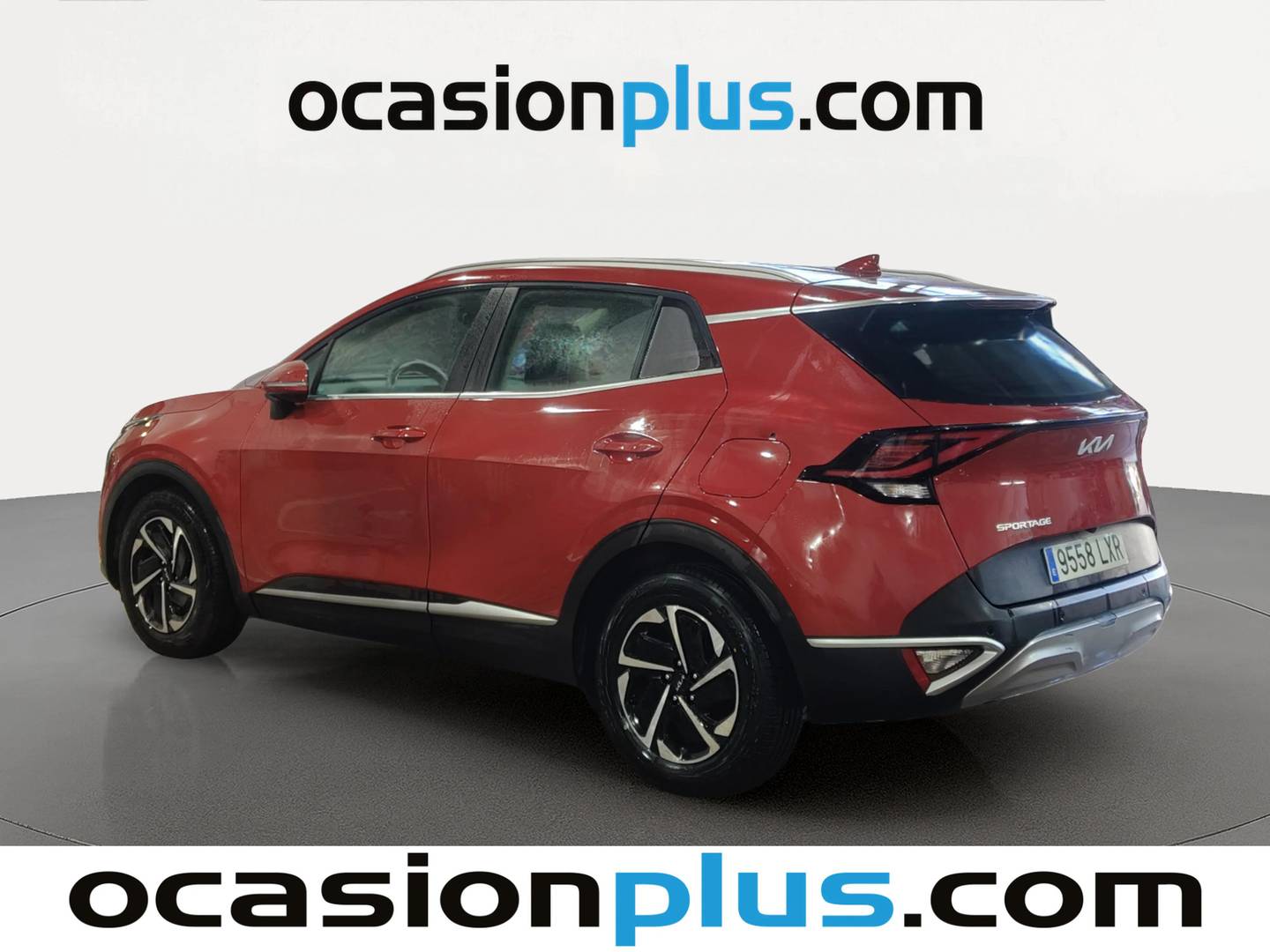 Foto trasera KIA Sportage Kia Sportage 1.6 MHEV Drive 4x2 (136 CV) derecha