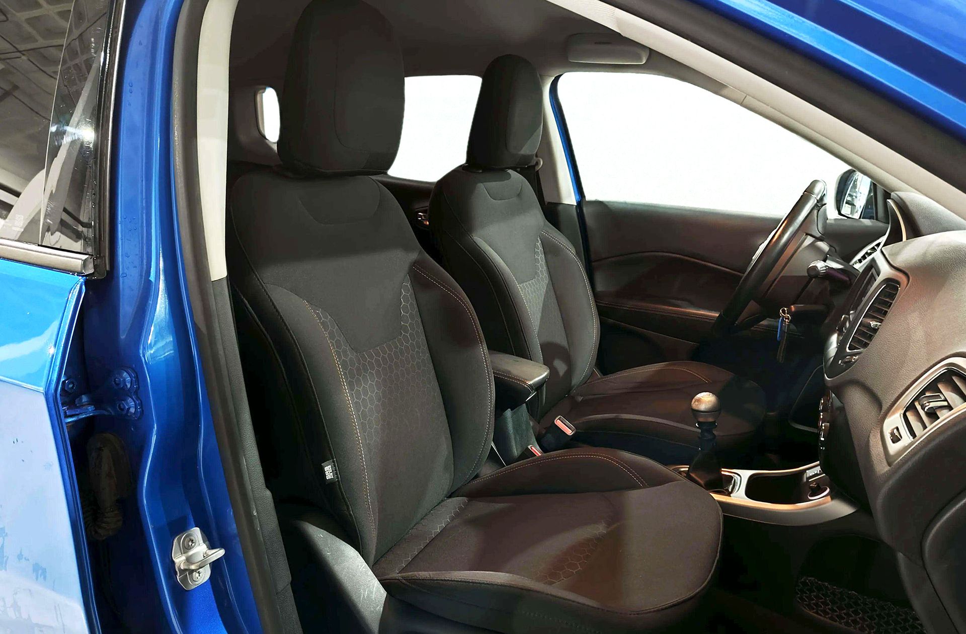 Jeep Compass 1.4 MultiAir Longitude 4x2 - foto 18