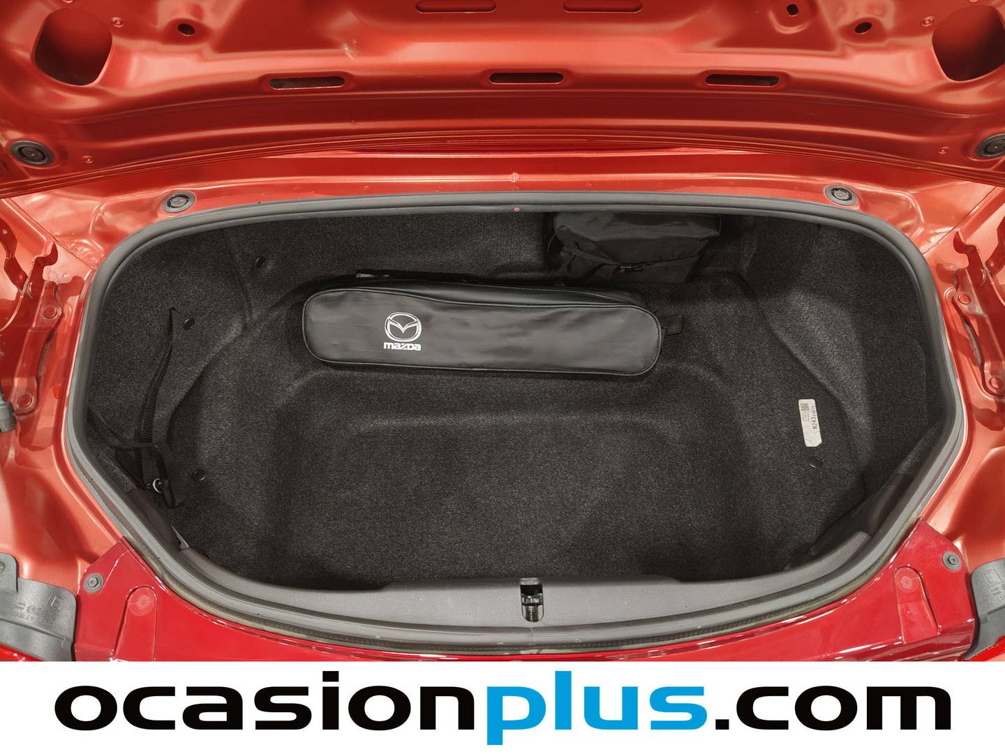 Foto asientos traseros Mazda MX-5 Mazda MX-5 1.5 Origin ST (132 CV)