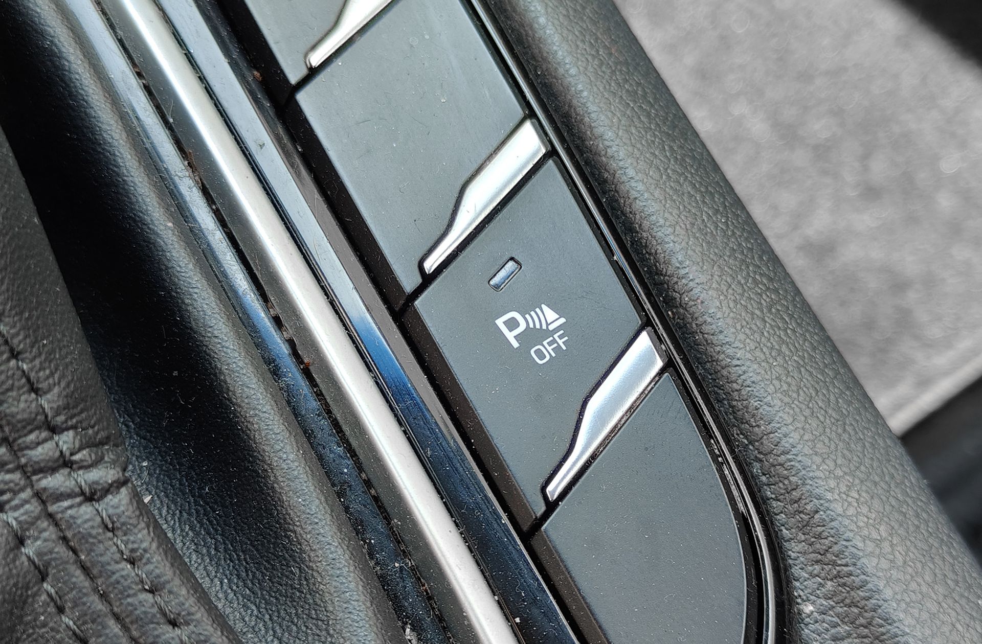 Hyundai Ioniq 1.6 GDI HEV Tecno DCT - foto 9