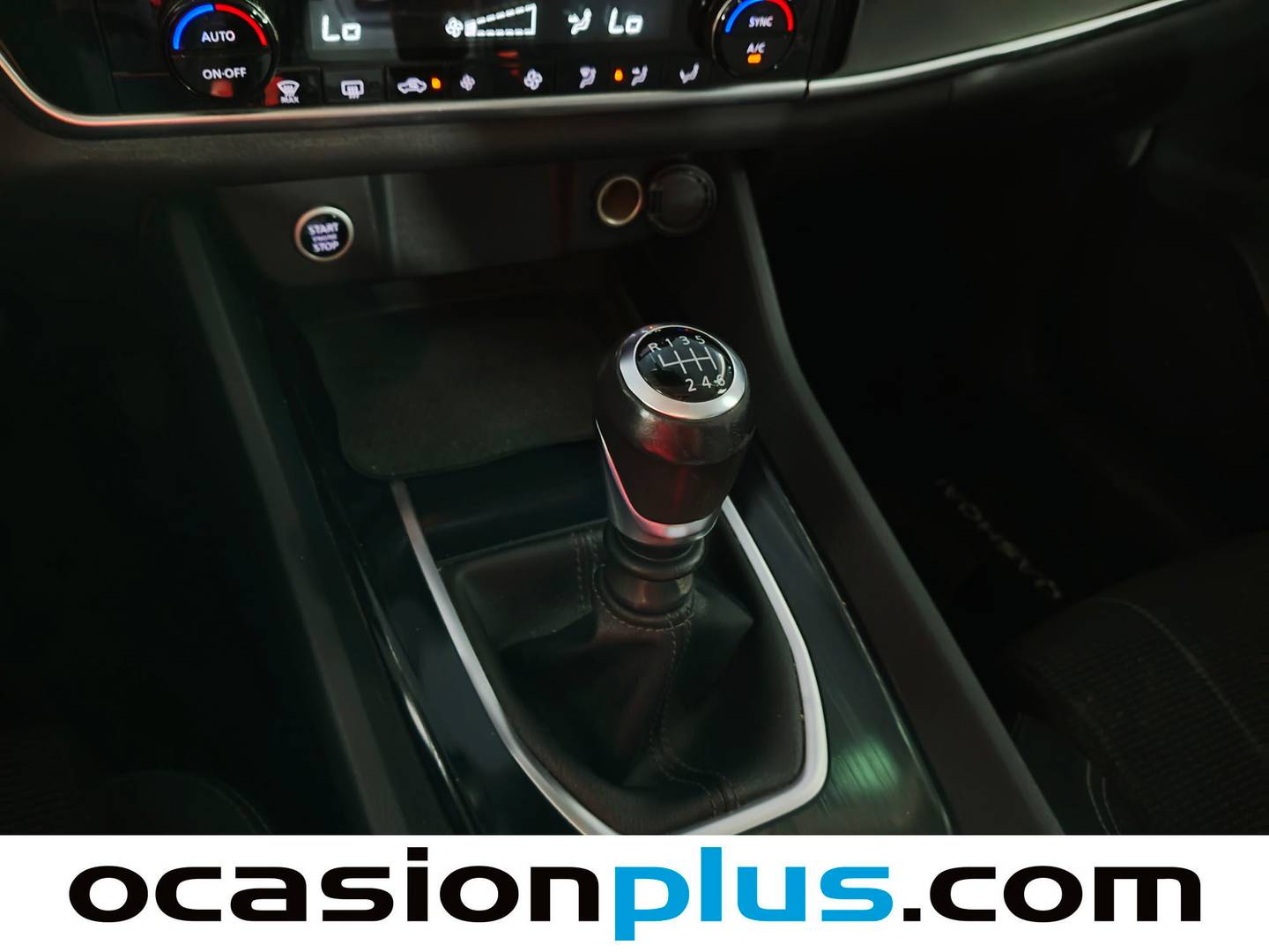 Nissan QASHQAI Nissan Qashqai DIG-T 140 mHEV Acenta 4x2 (140 CV) de segunda mano