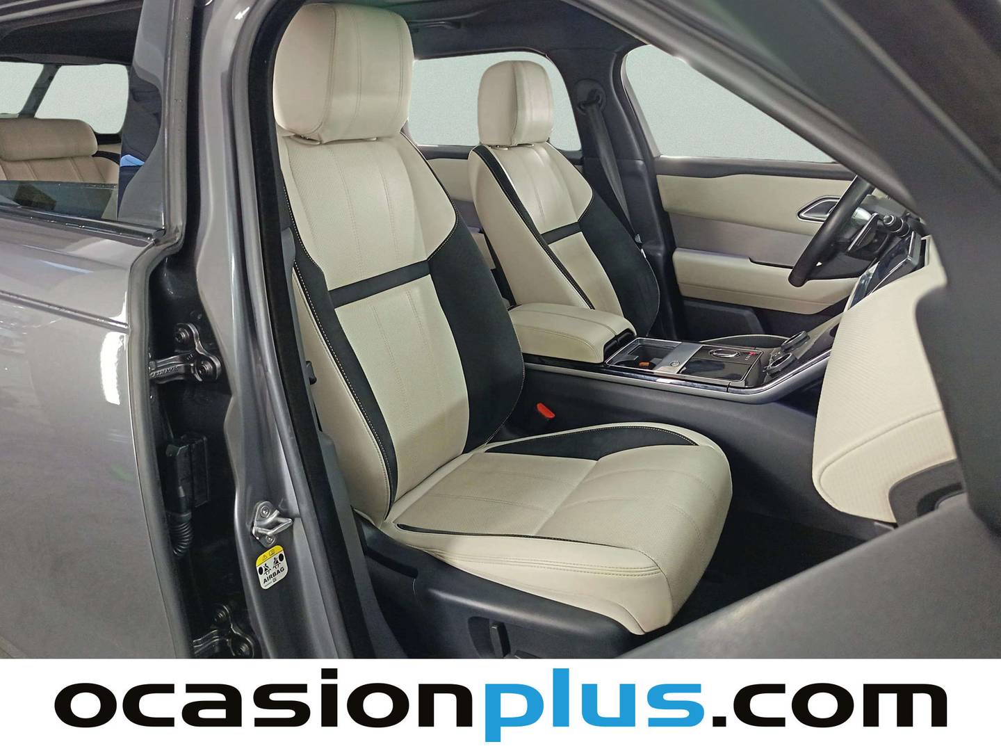 Foto Land Rover Range Rover Velar Land Rover Range Rover Velar P250 R-Dynamic S 4WD Auto (250 CV)