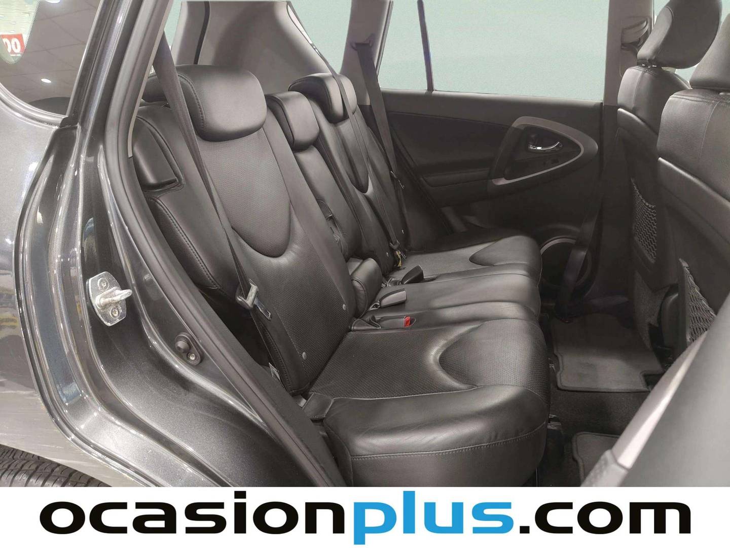 Foto asientos delanteros Toyota Rav4 Toyota Rav4 2.0 VVT-i Executive (152 CV)