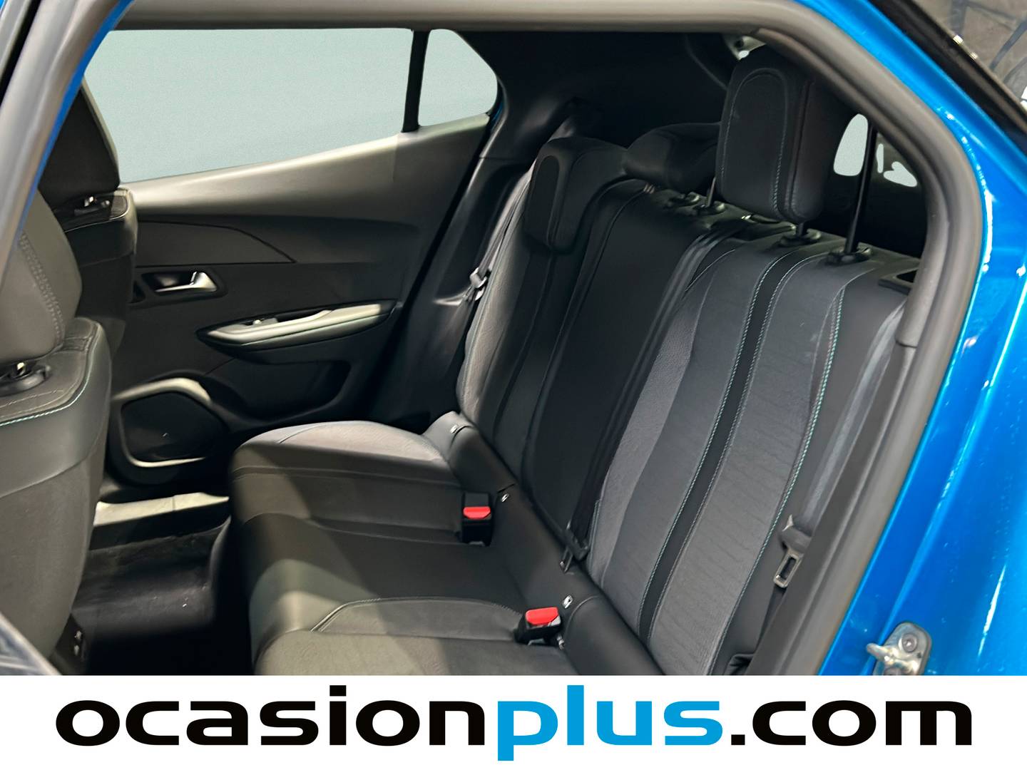 Foto Peugeot 2008 Peugeot 2008 PureTech 100 S&S Allure  (100 CV)