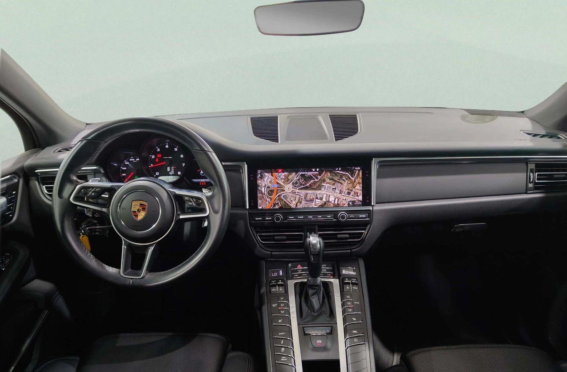 Porsche Macan - foto 8