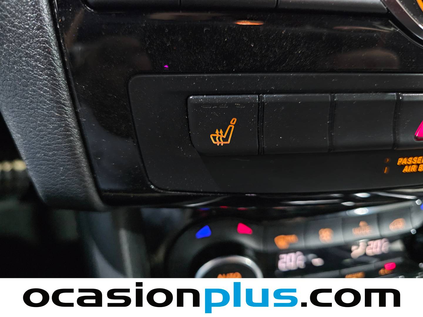 Foto Infiniti Q30 Infiniti Q30 2.2D Sport 7DCT (170 CV)