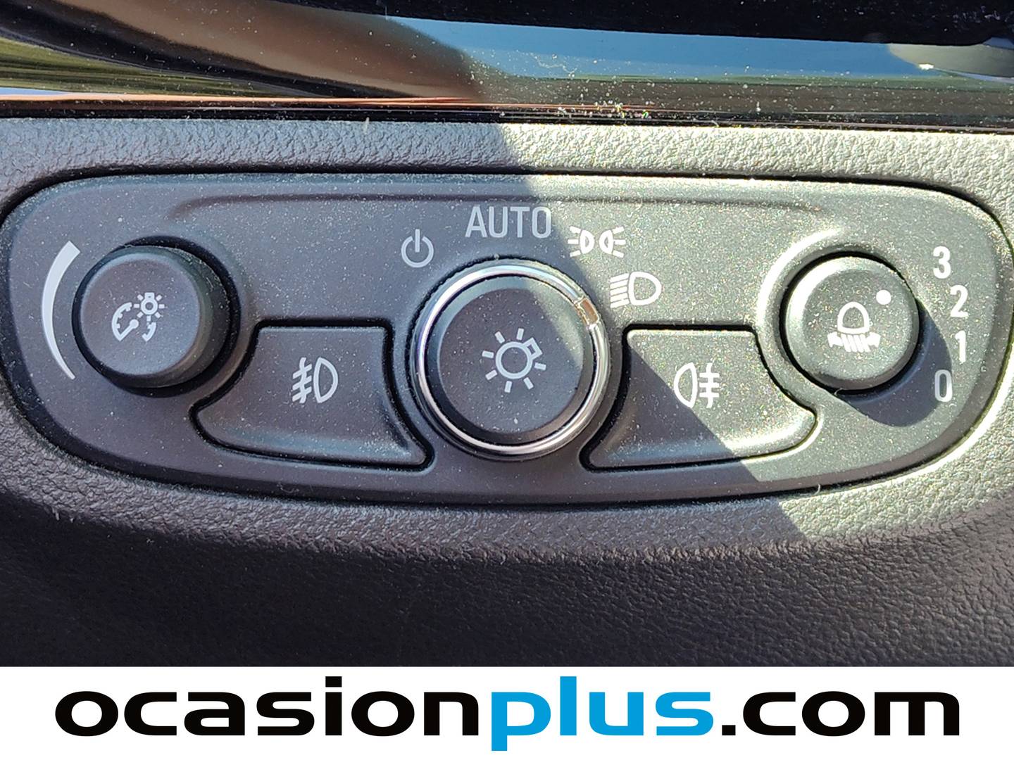 Extras del Opel Mokka X Opel Mokka X 1.6 CDTI S&S Selective 4X2 (136 CV)